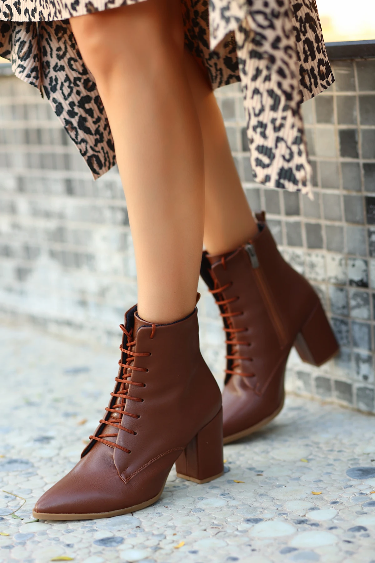 Kafka Bağlı Topuklu Bot