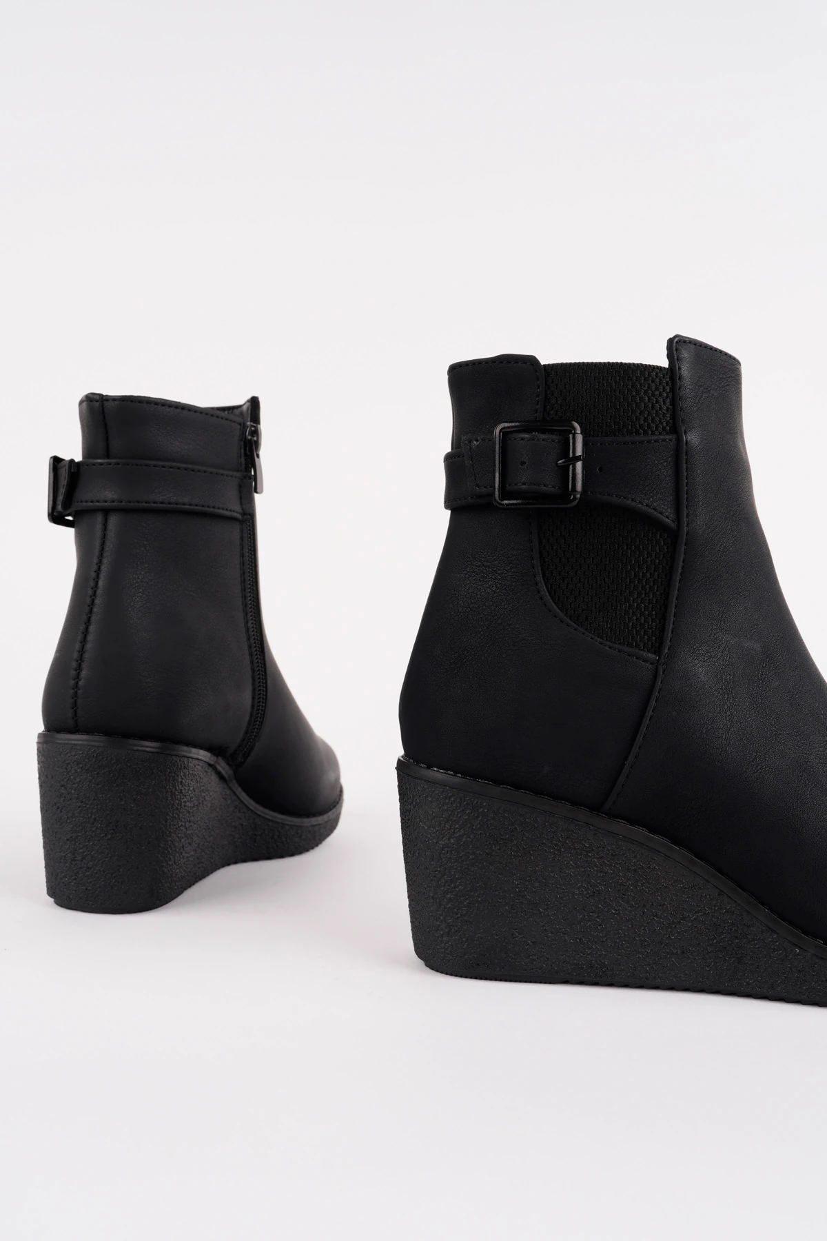 KCL-DL02 Dolgu Topuklu Kemerli Bot