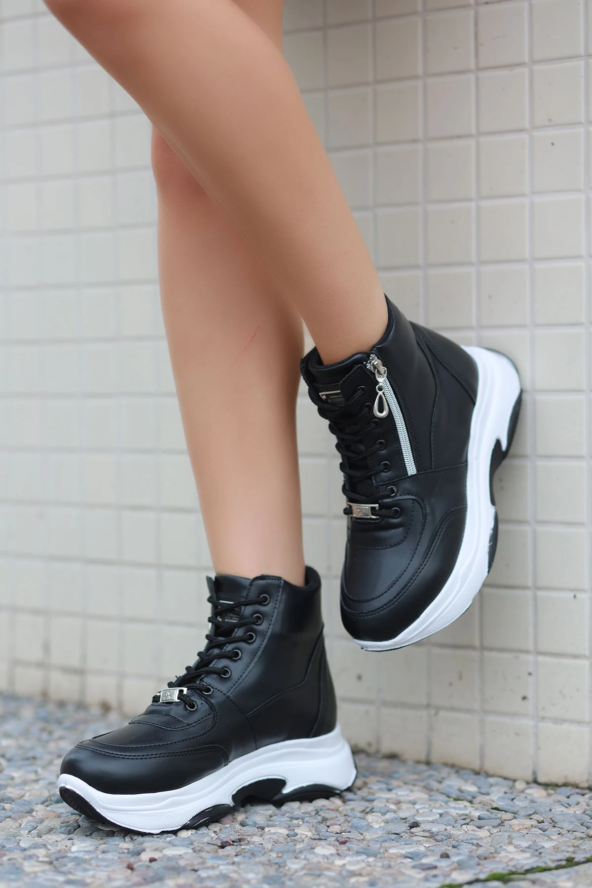 Fred Tabanlı Fermuar Detaylı Bot