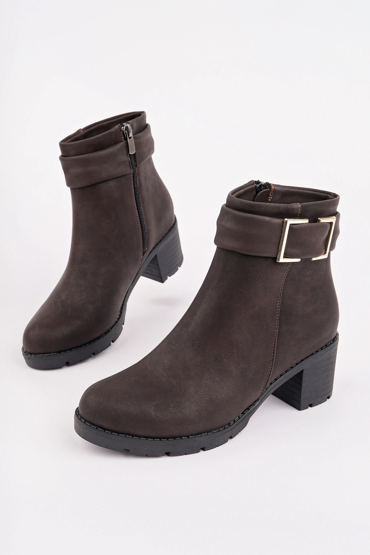 BLN-703 Kalın Topuklu Tokalı Bot