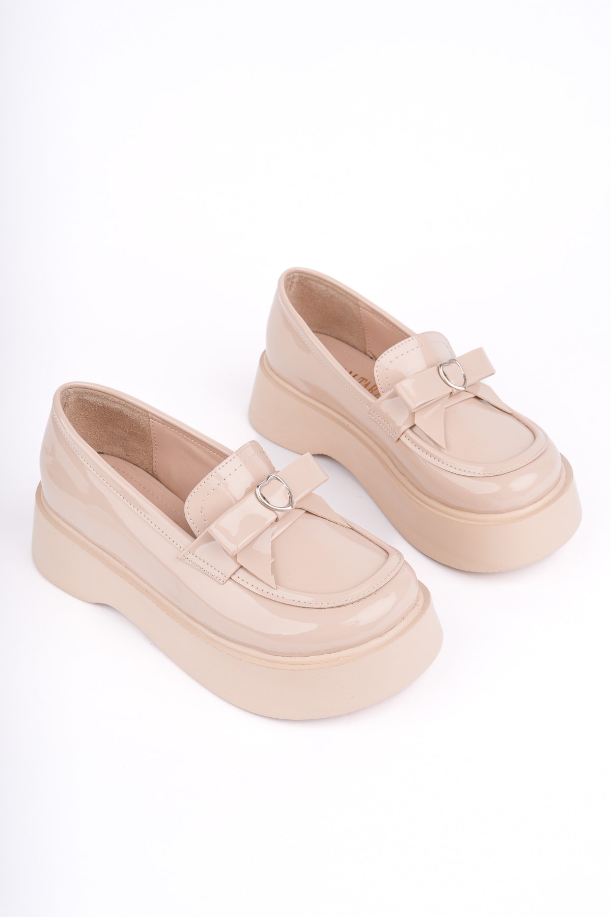 SMR-4023 Fiyonk Toka Detaylı Loafer - BEJ RUGAN