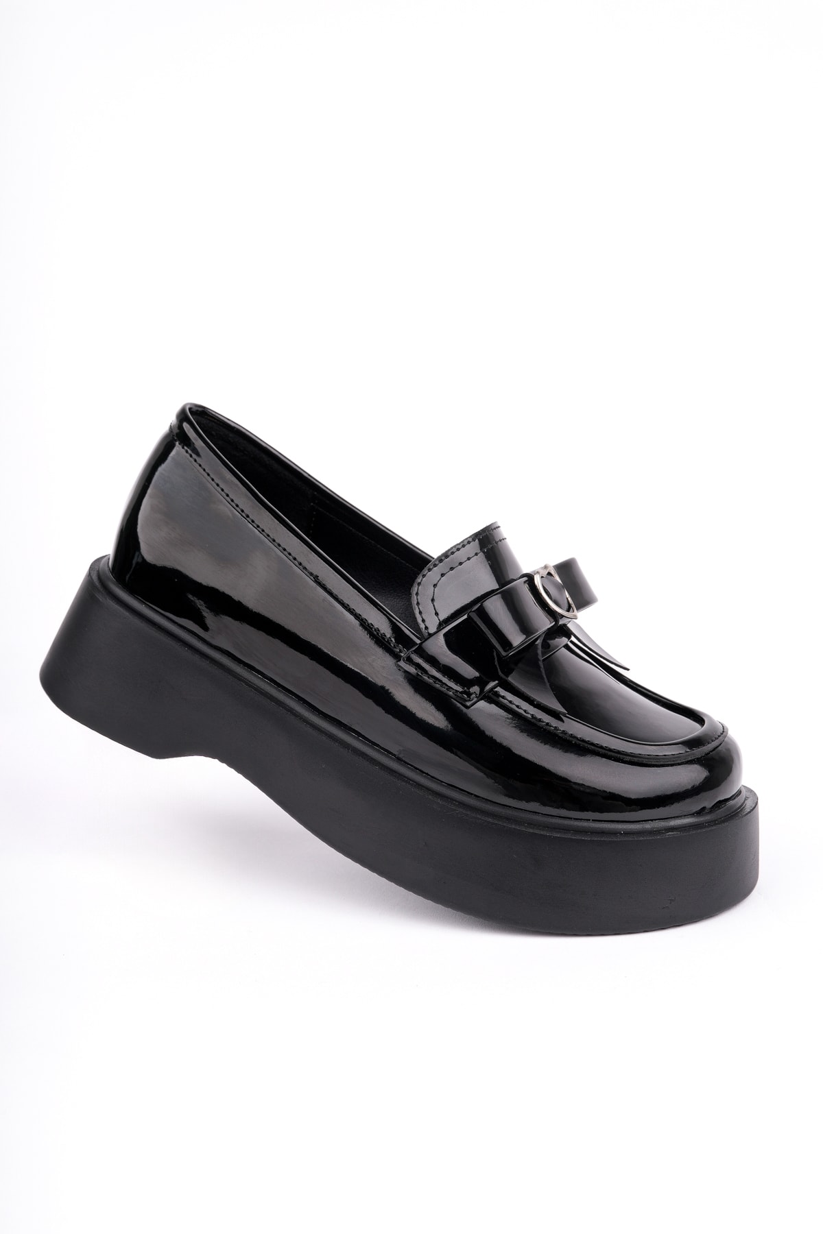 SMR-4023 Fiyonk Toka Detaylı Loafer - SİYAH RUGAN