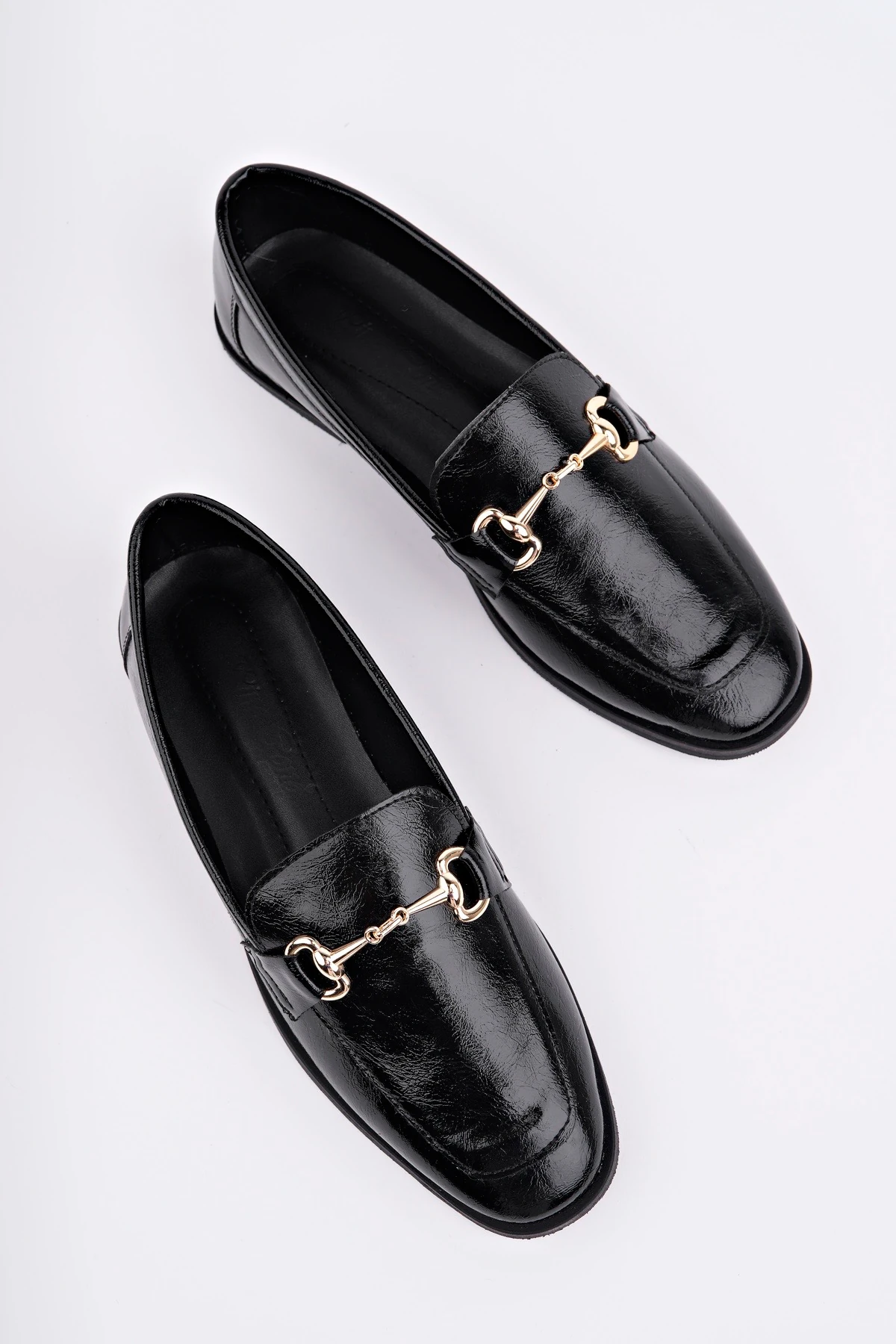 CNG-A3 Düz Taban Tokalı Babet - SİYAH RUGAN