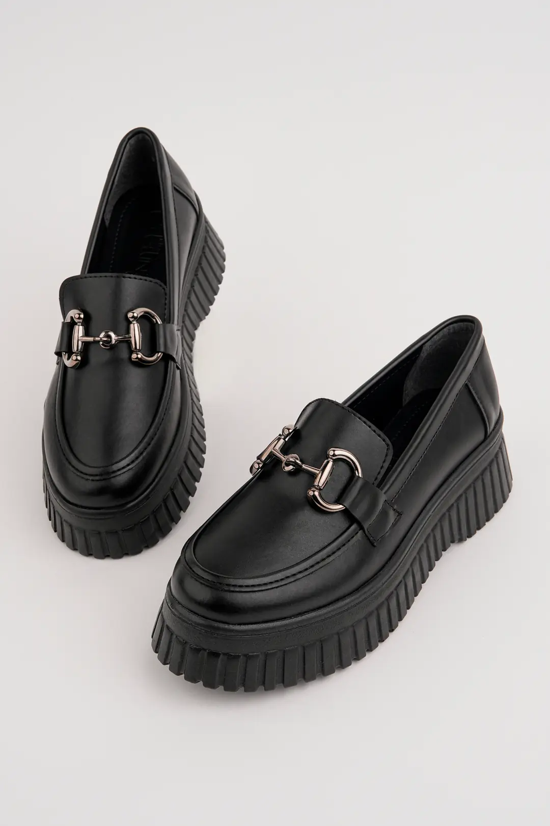 LOAFER