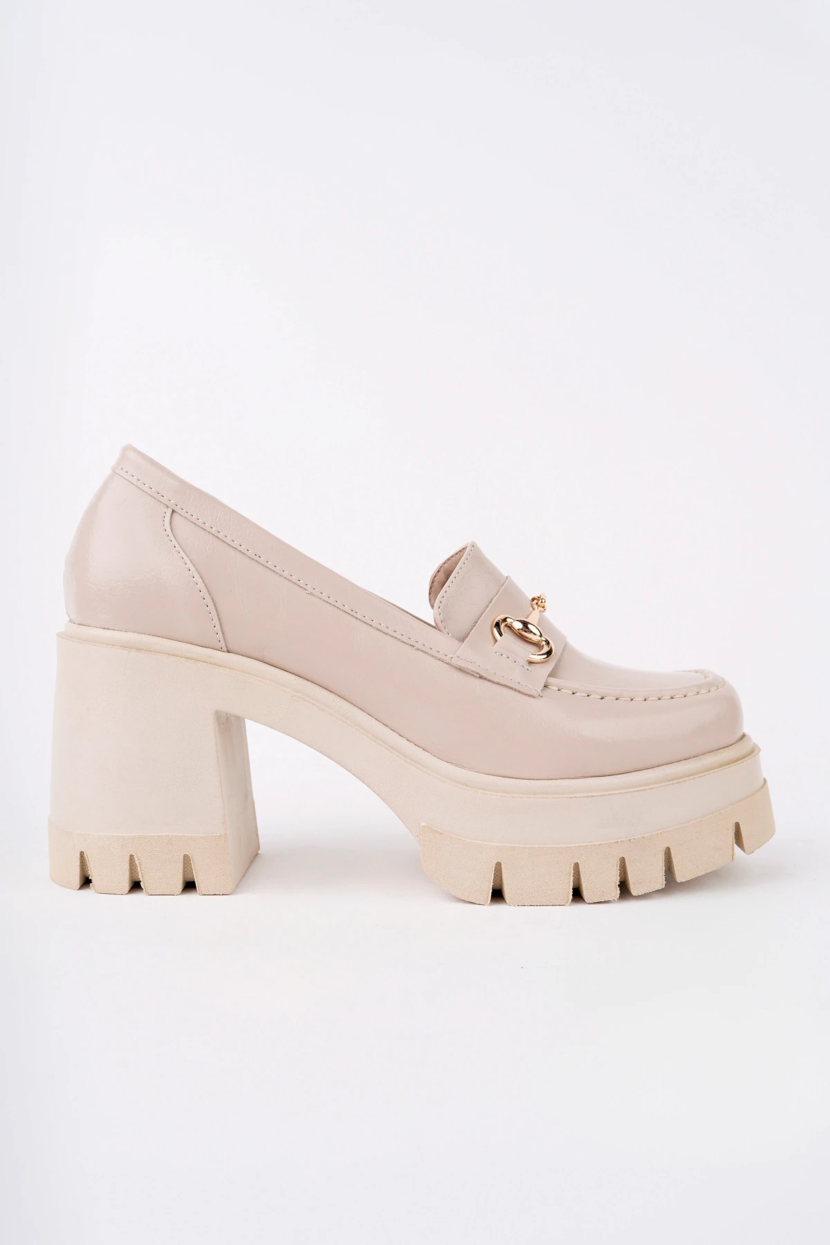 BLN-403 Kalın Topuk Toka Detaylı Loafer - BEJ