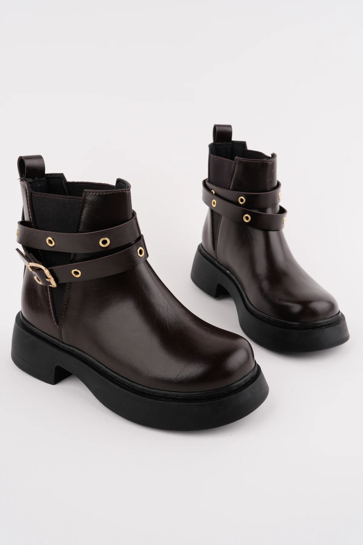 DVM-001 Kemer Detaylı Lastikli Bot