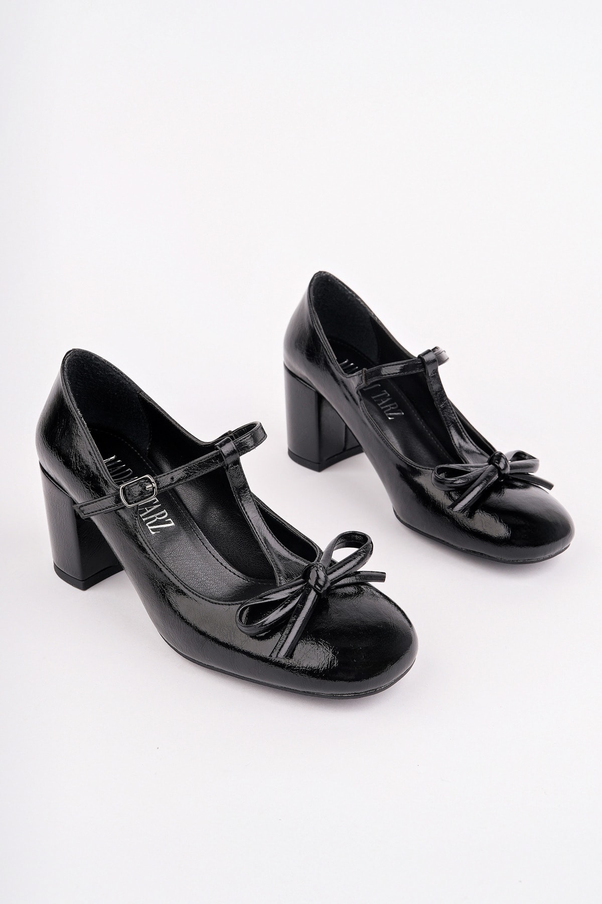 RCP-8802 Fiyonk Detaylı Kemerli Loafer - SİYAH
