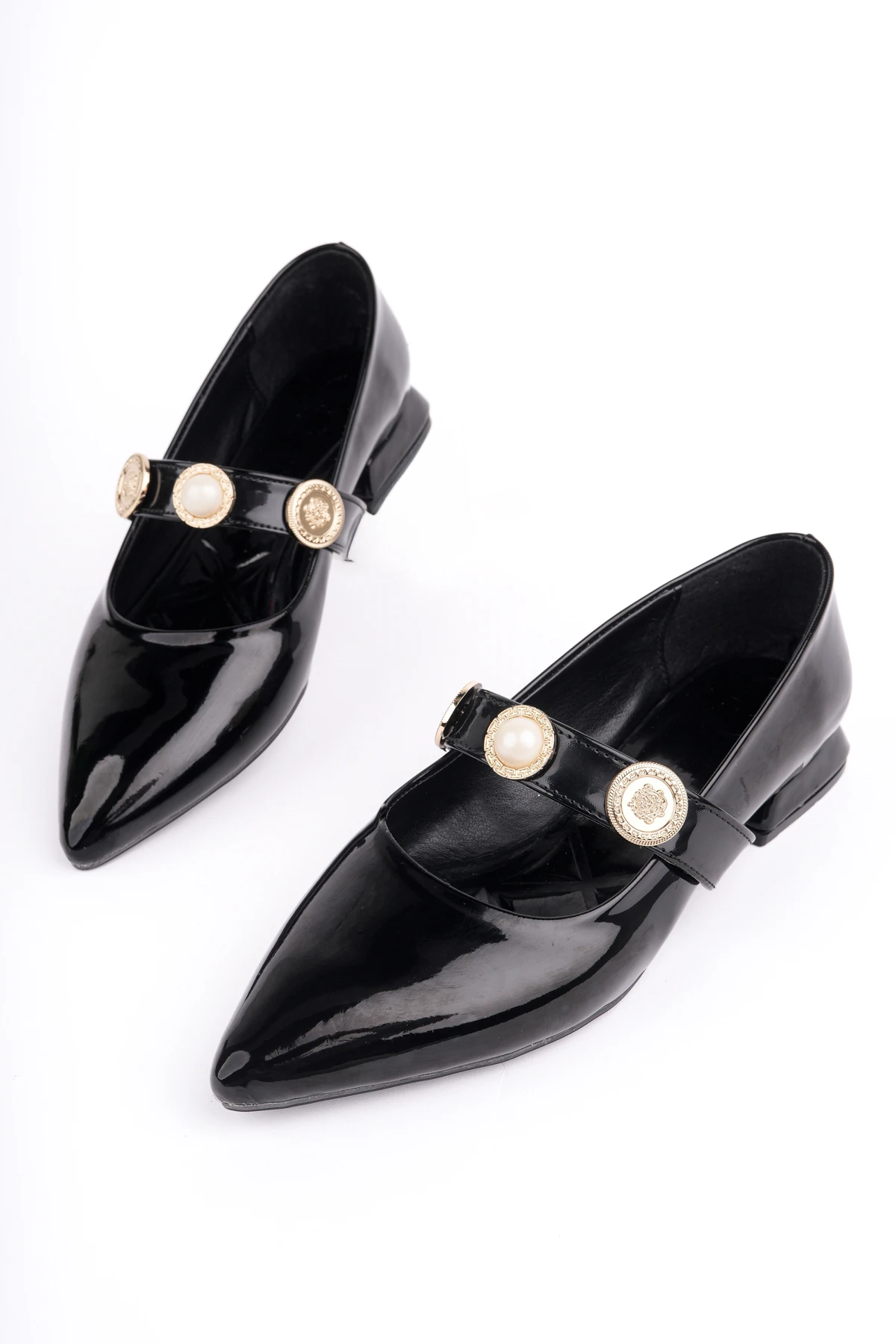 William İnci Tokalı Kemerli Babet - SİYAH RUGAN