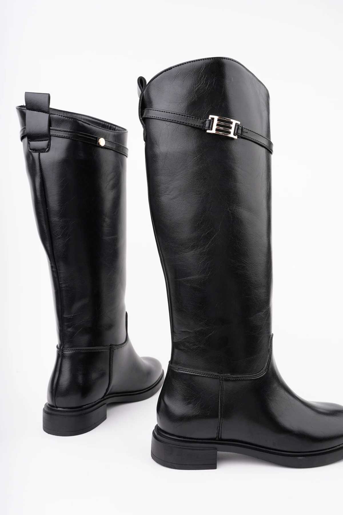 KCL-BR09 Düz Topuk Kemer Detaylı Çizme - SİYAH