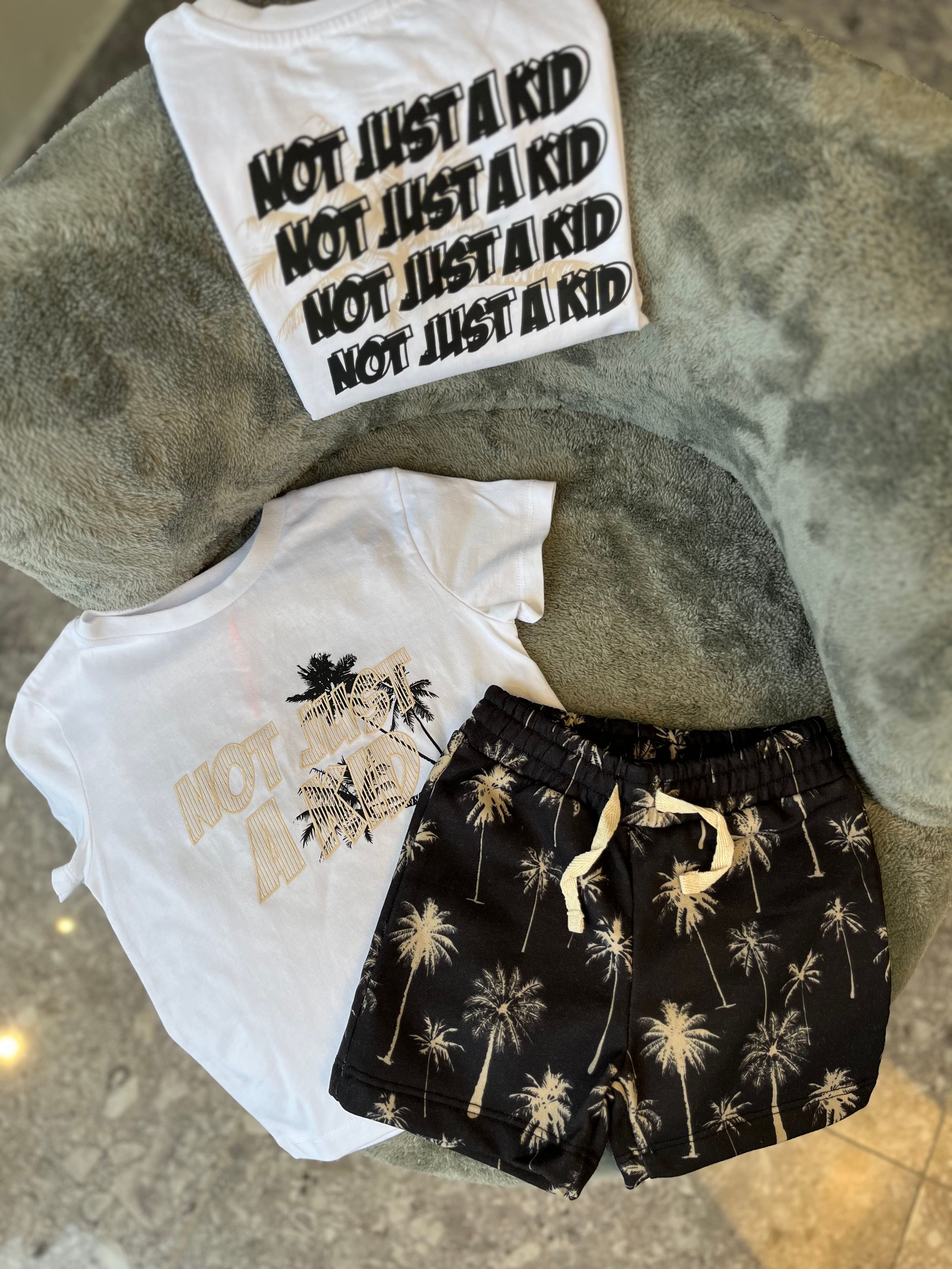 RIVER ISLAND Palmiye