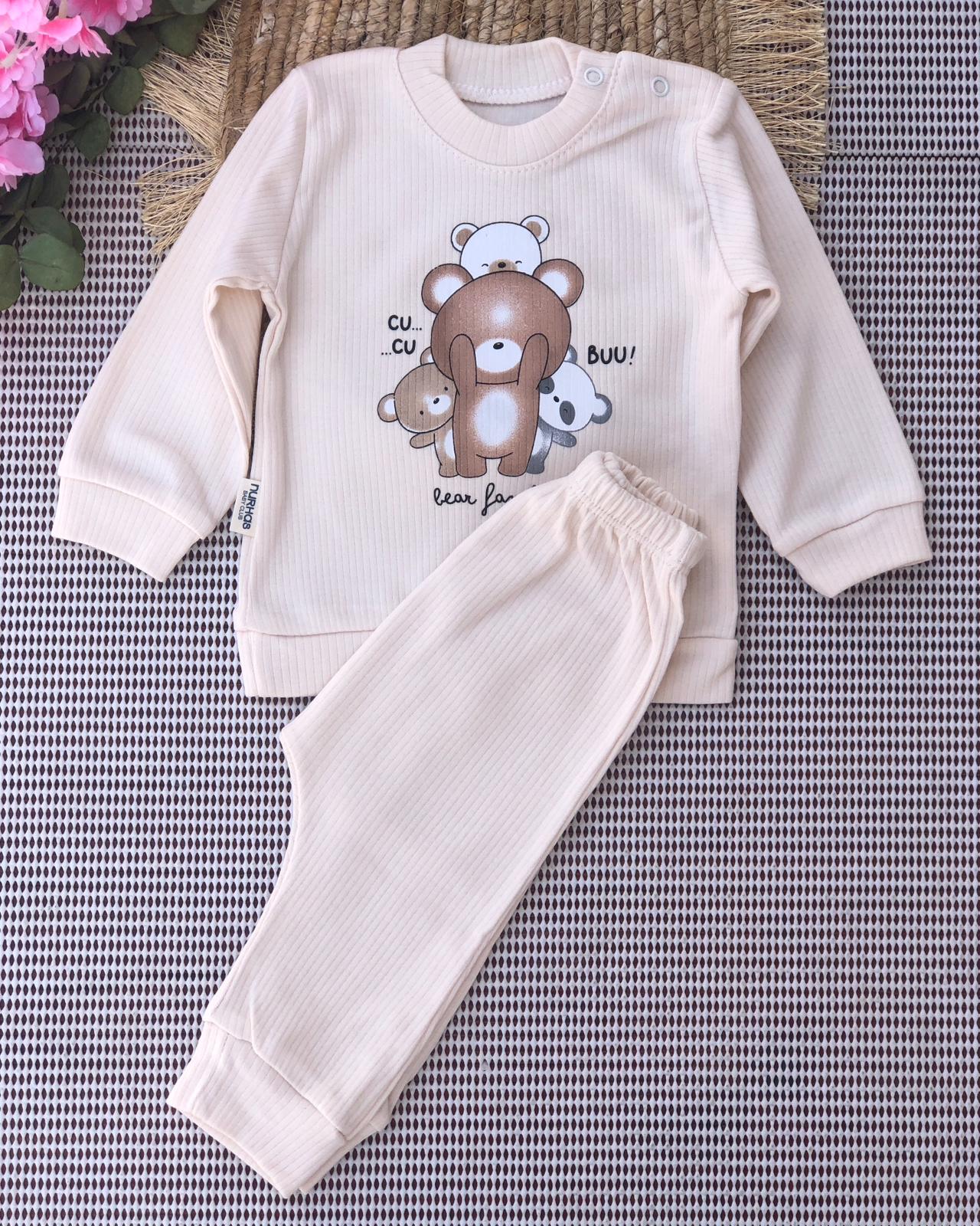 Sevimli Bear Family Baskılı Bebek Takımı - Bej