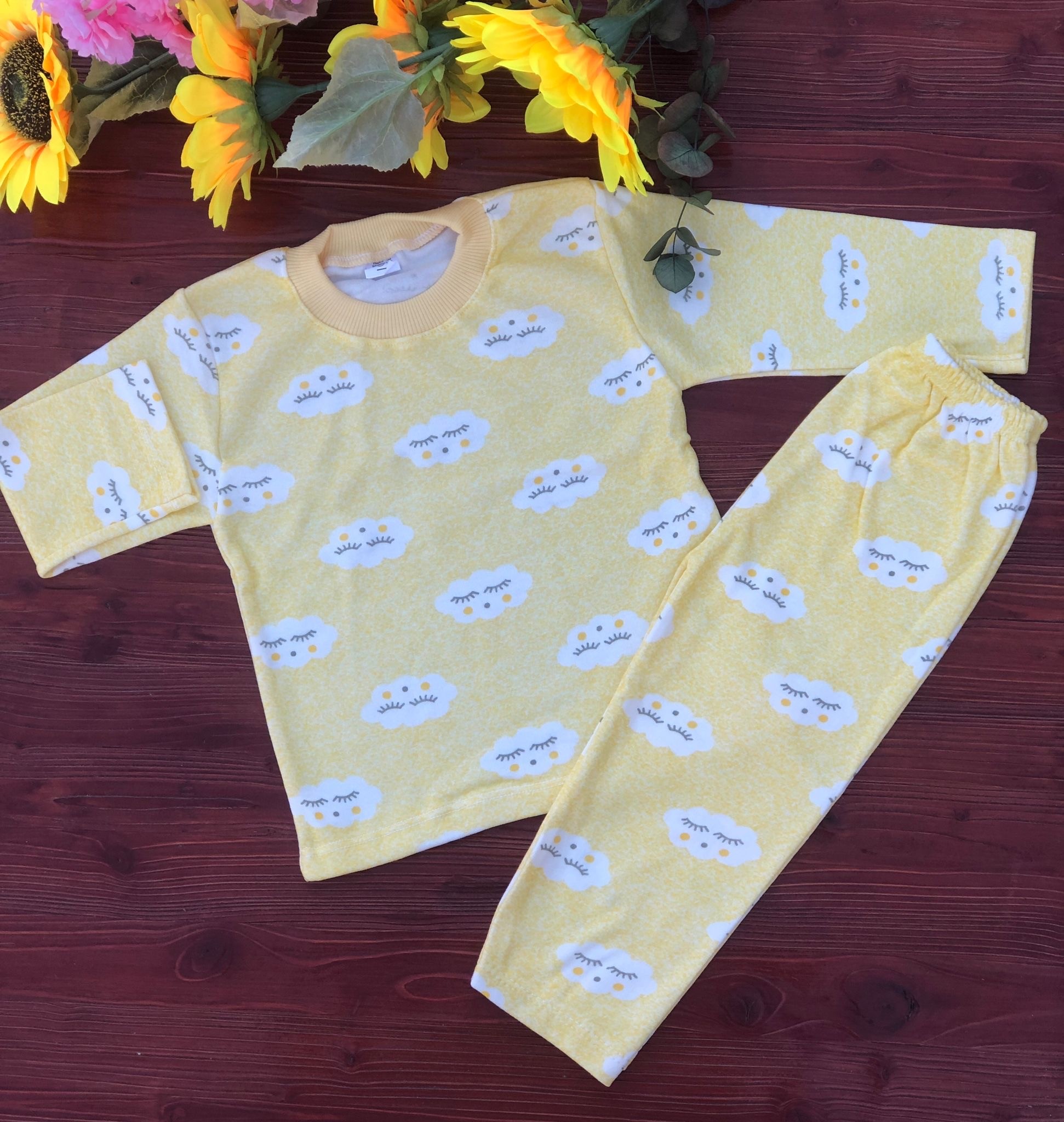 Özlev Bebe Bulut Desenli Pijama Takımı - SARI
