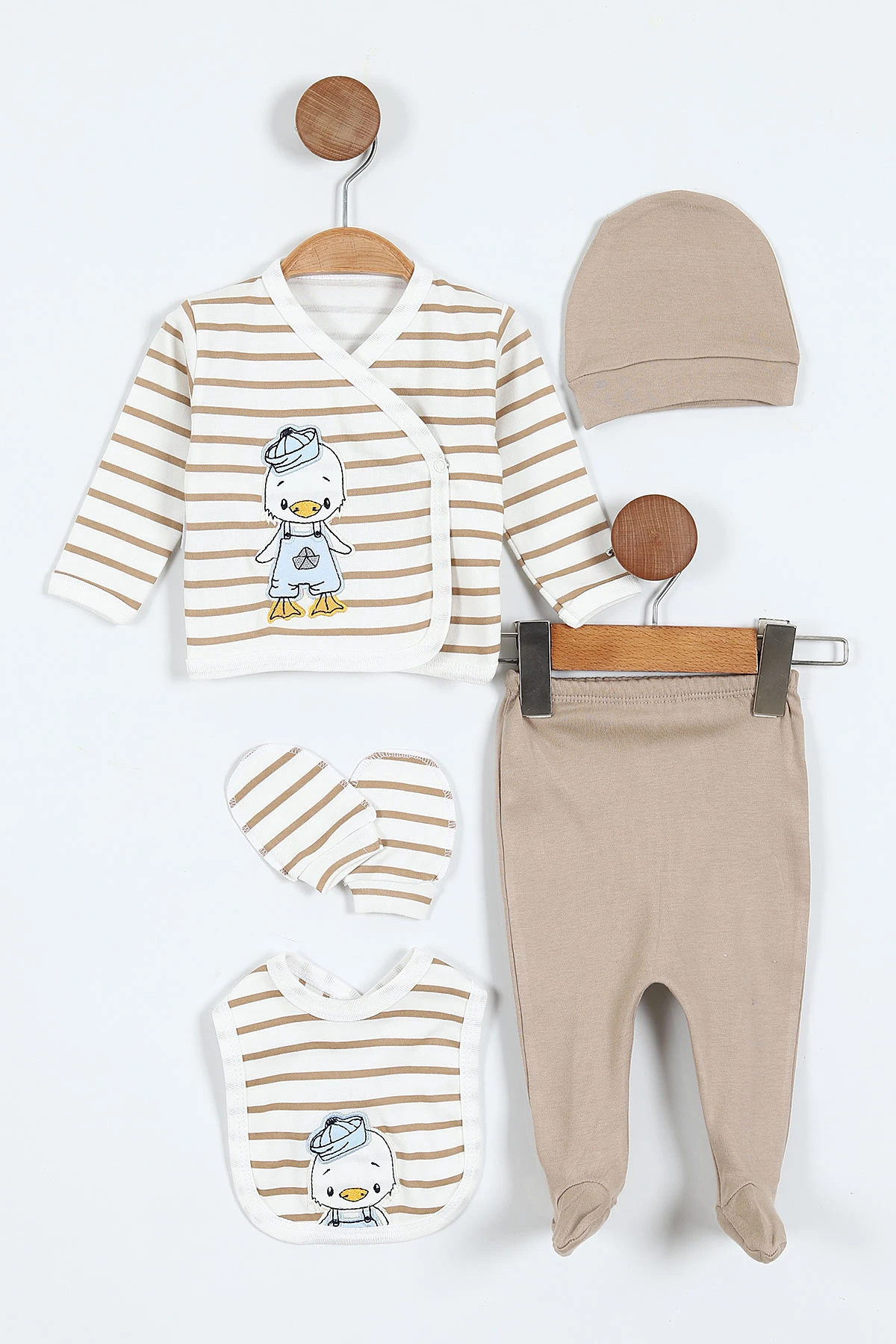 Juuta Ördek Nakışlı Çizgili Yenidoğan 5'li Erkek Bebek Zıbın Seti - Bej