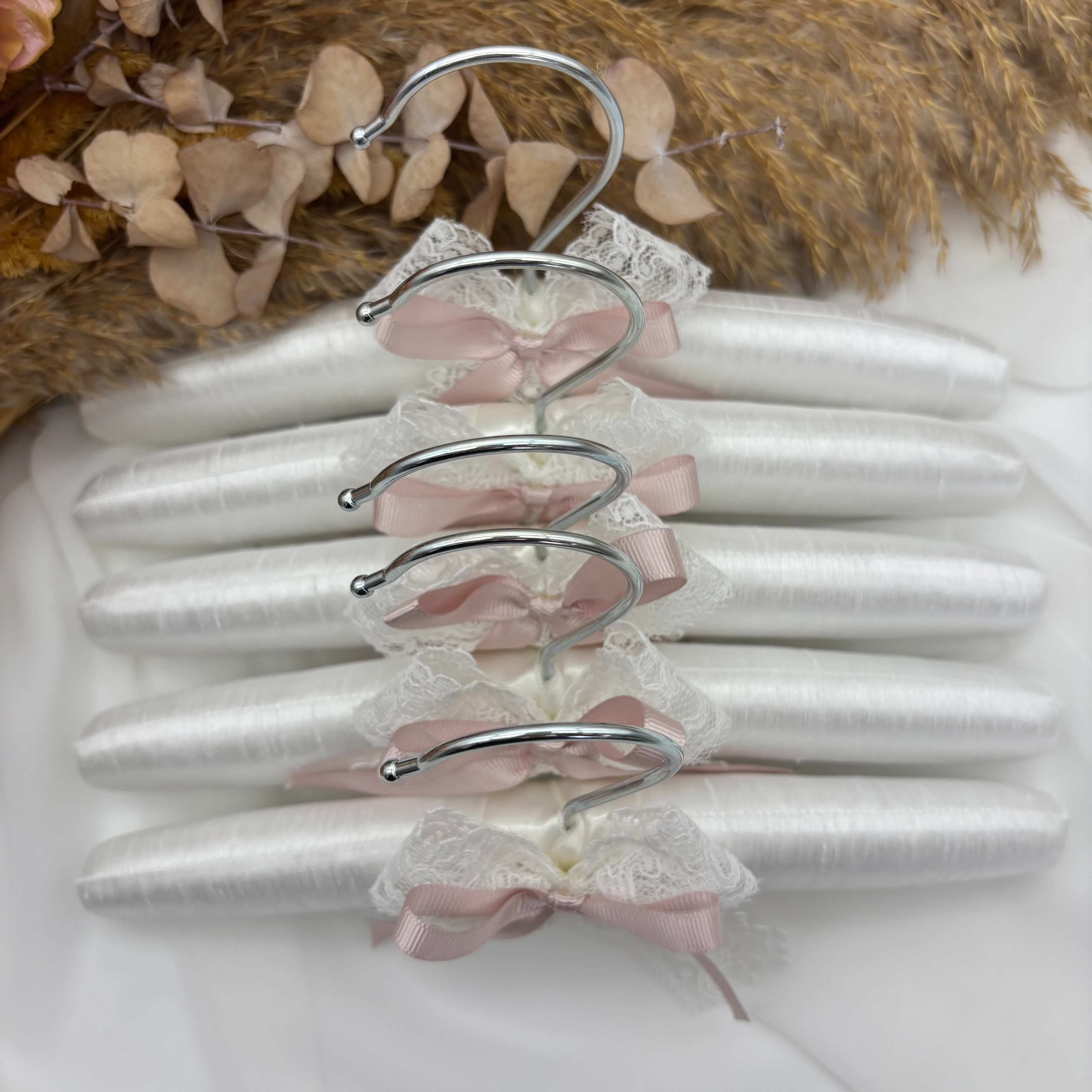 BEBEK BOY KIRIK BEYAZ DANTELLİ 5'Lİ ASKI SETİ