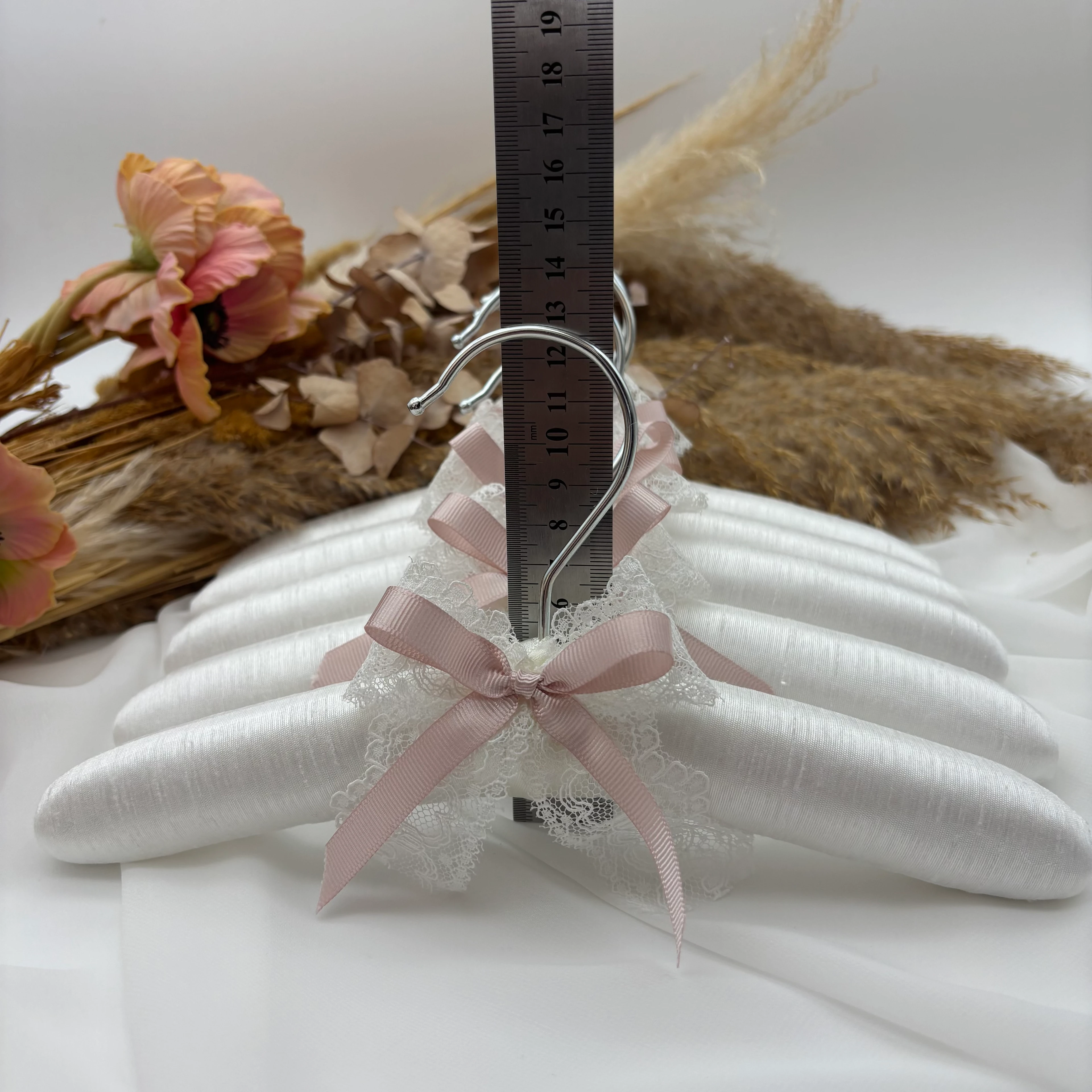 BEBEK BOY KIRIK BEYAZ DANTELLİ 5'Lİ ASKI SETİ