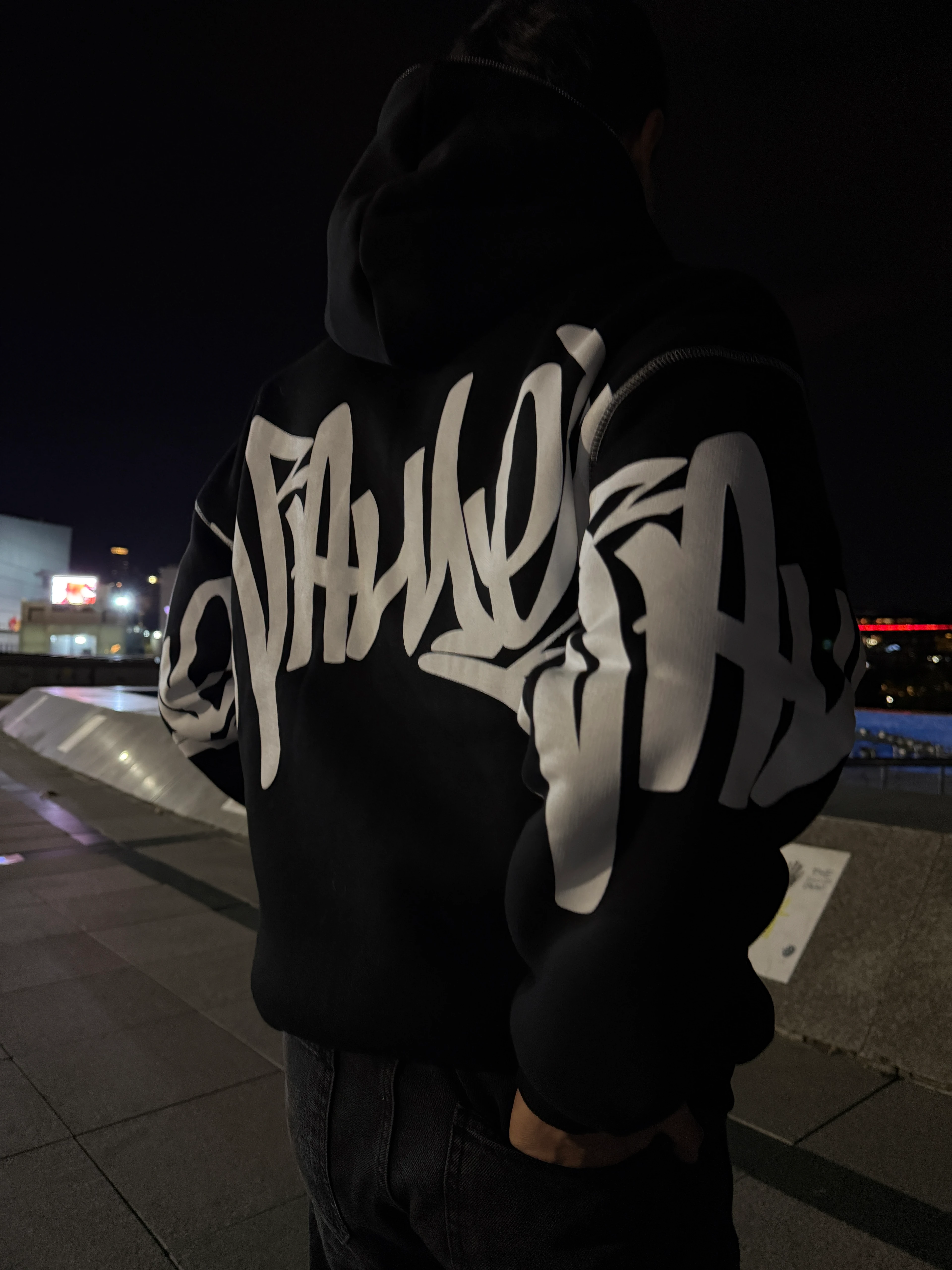 Graffiti Baskılı Oversize Kapüşonlu Hırka - SİYAH