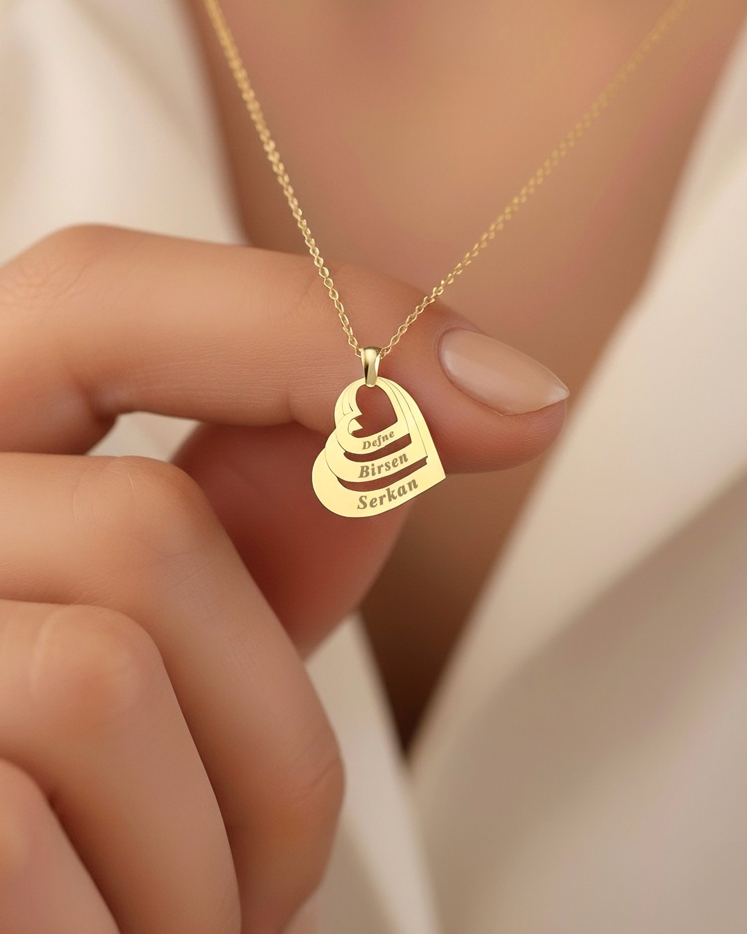 Üç İsimli Kalpler 14 Ayar Altın Kolye