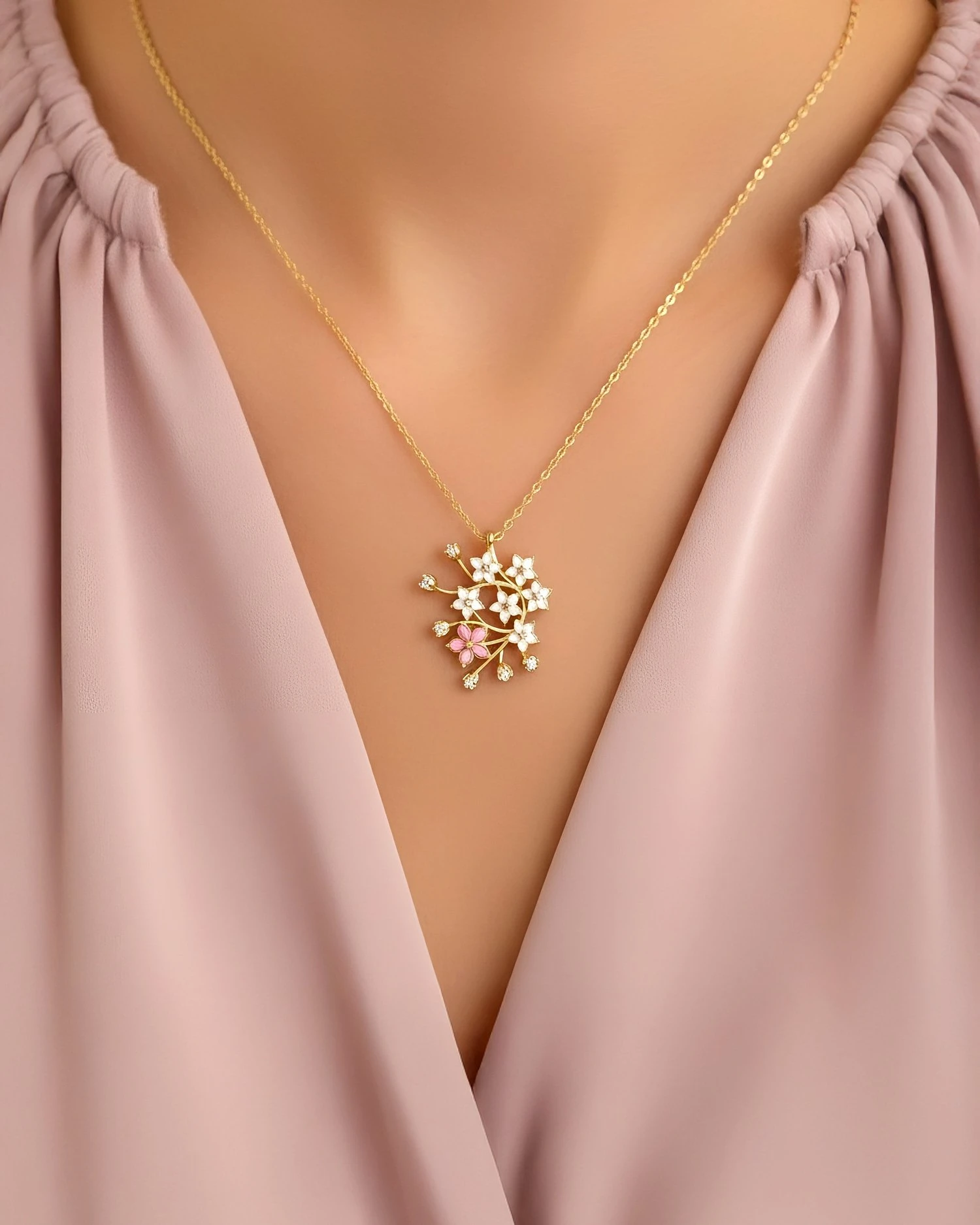 Kiraz Çiçeği Sakura 14 Ayar Altın Kolye