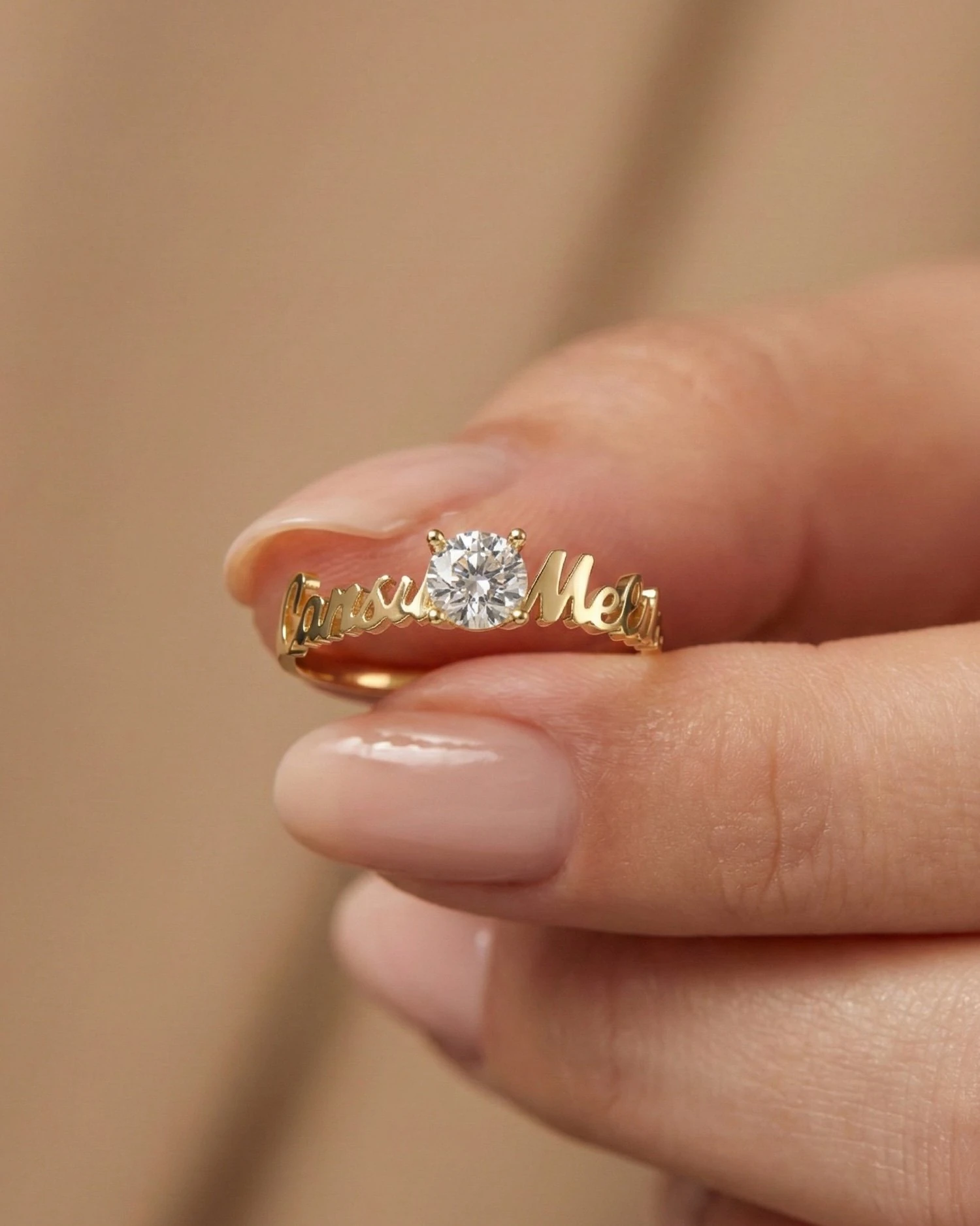 İki İsimli Tek Taş 14 Ayar Altın Yüzük