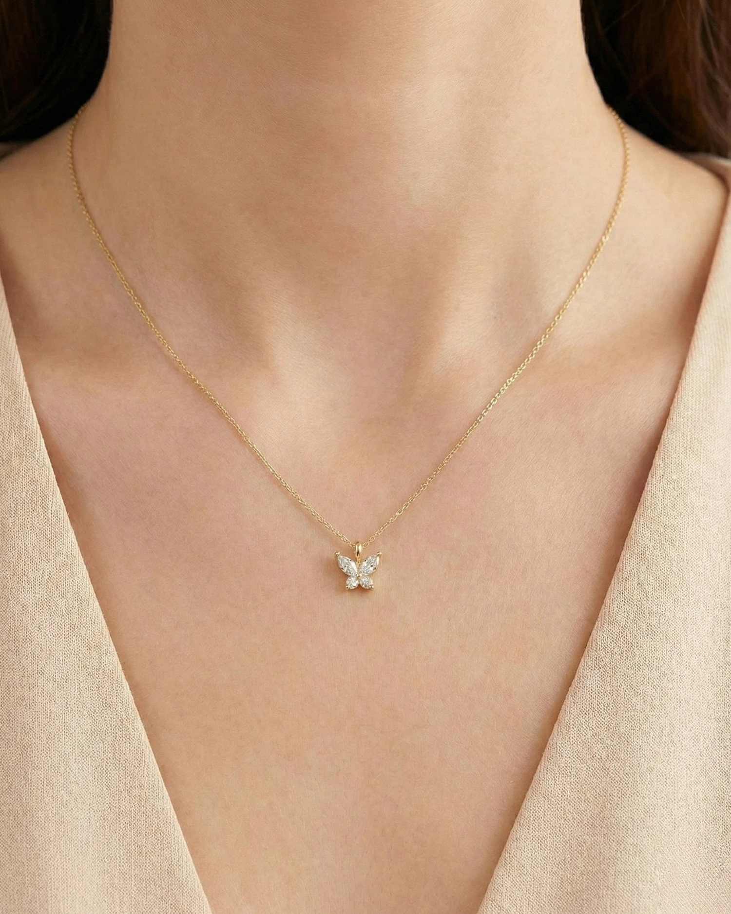 Minik Mekik Taşlı Kelebek 14 Ayar Altın Kolye