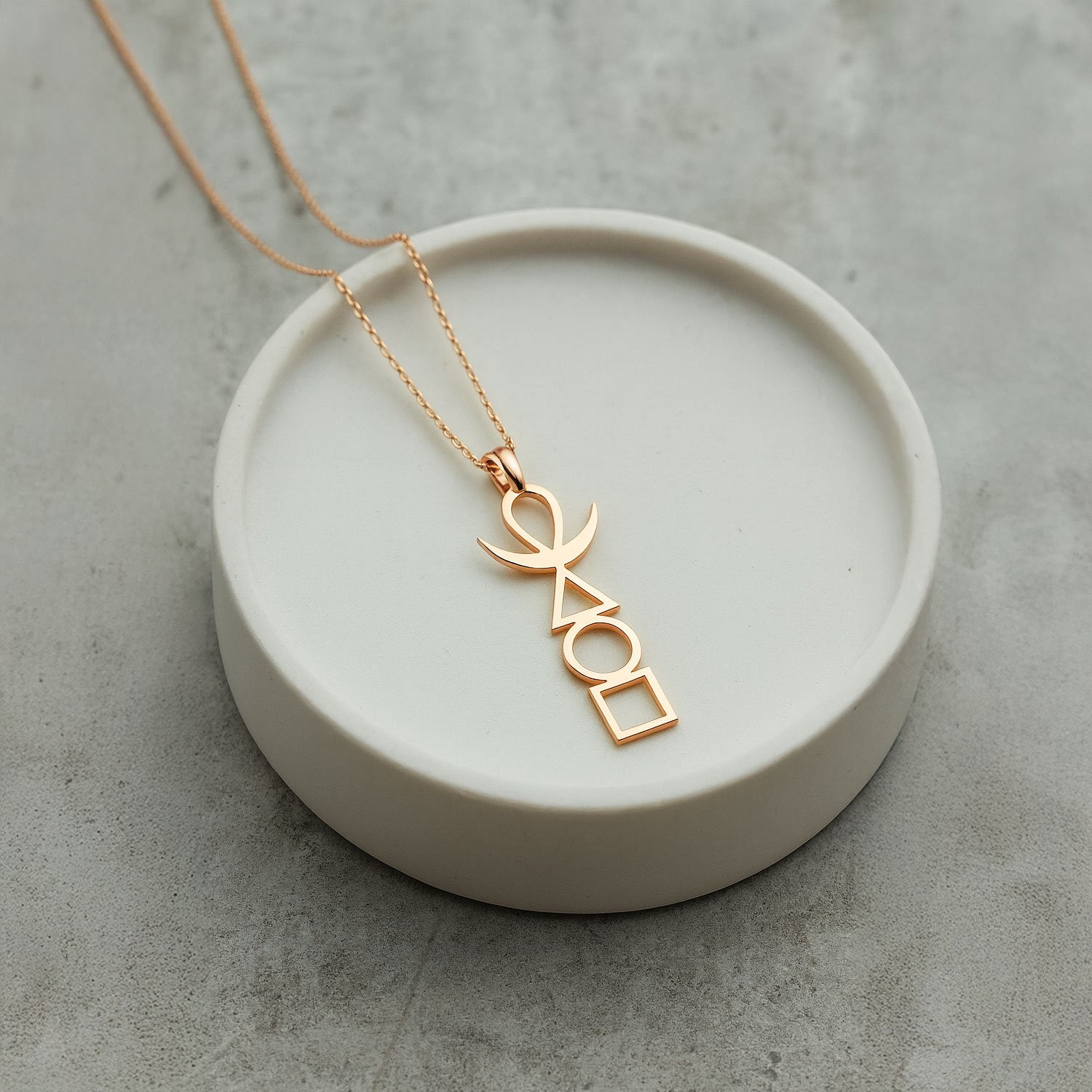 Sade Dört Element Rose Gümüş Kolye