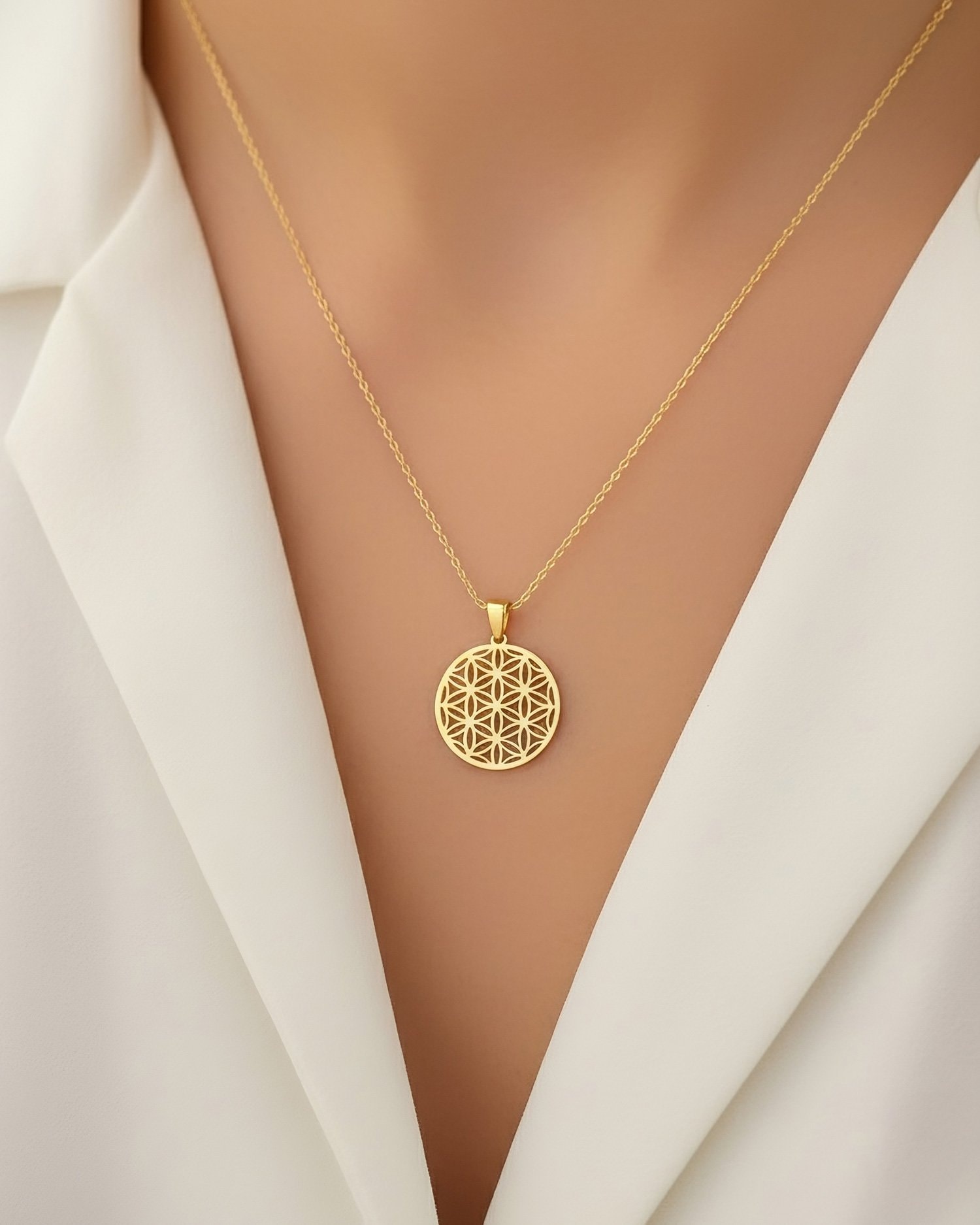 Yaşam Çiçeği 14 Ayar Altın Kolye