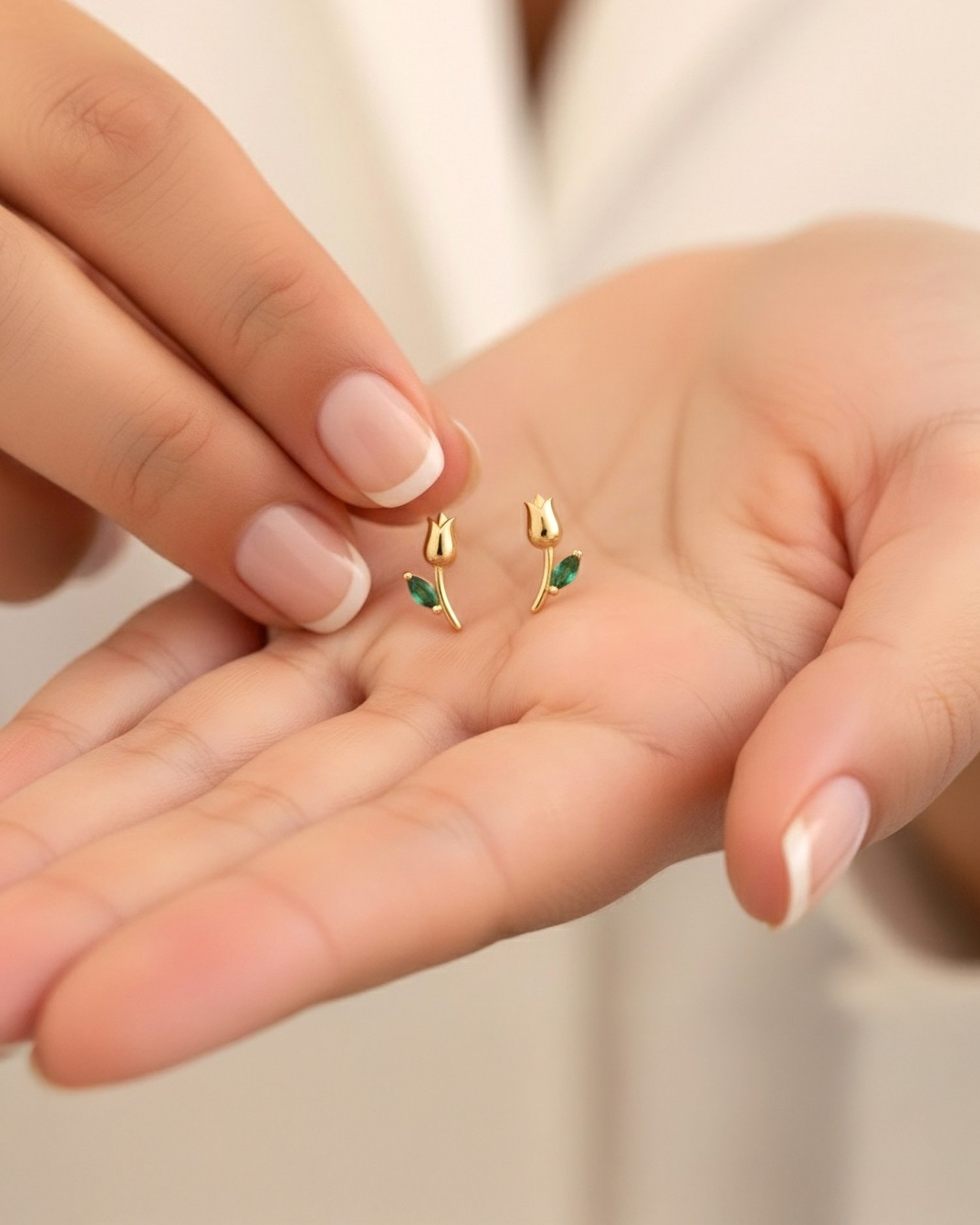 Minik Lale 14 Ayar Altın Küpe