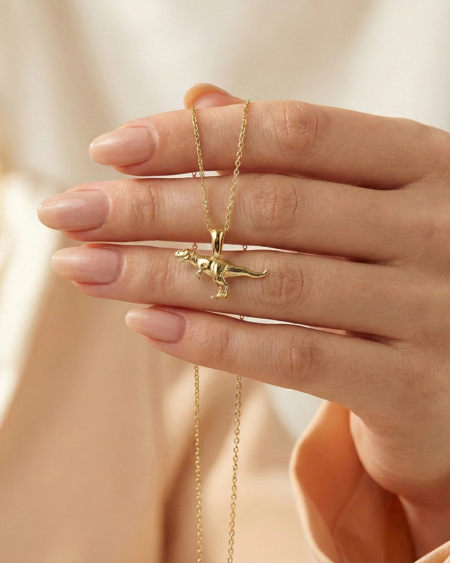 Üç Boyutlu Sade Minik Dinozor 14 Ayar Altın Kolye