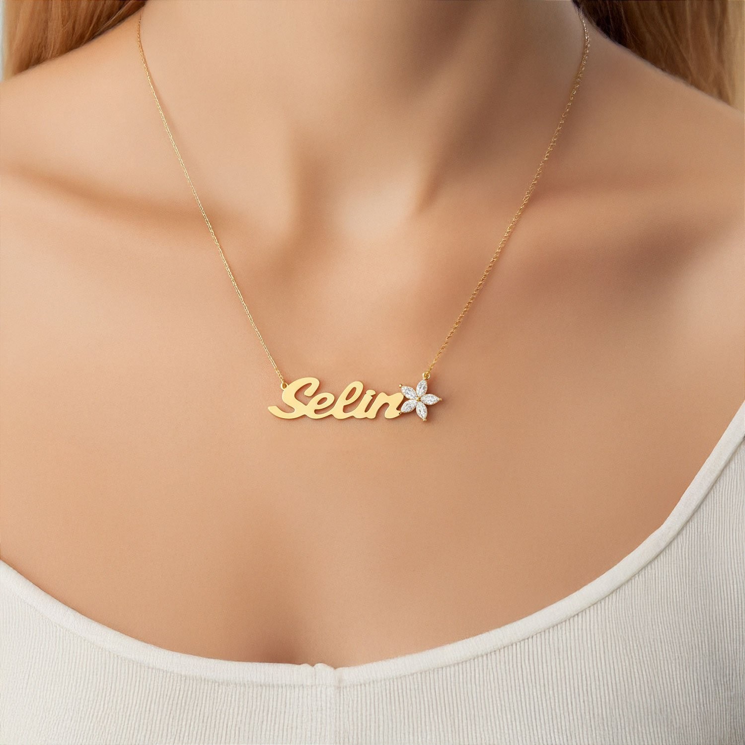 Lotus Çiçeği İsimli Altın Kaplama Gümüş Kolye