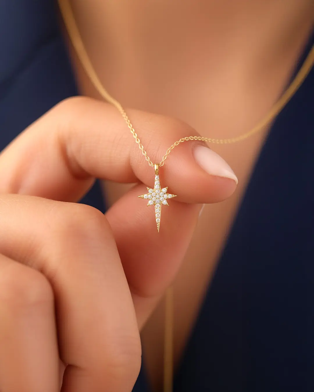Small Polar Star 14 K Gold Necklace