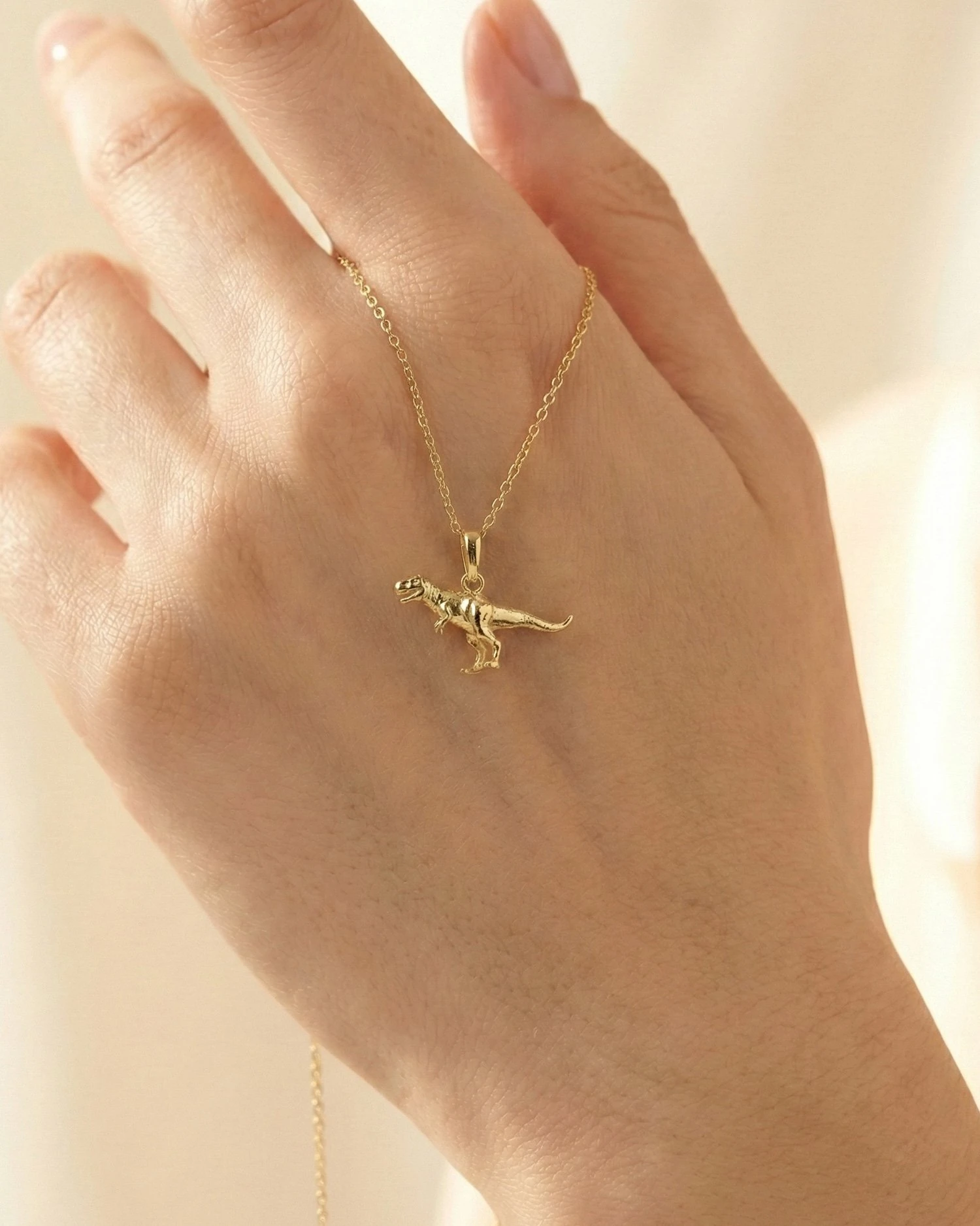 Üç Boyutlu Sade Minik Dinozor 14 Ayar Altın Kolye