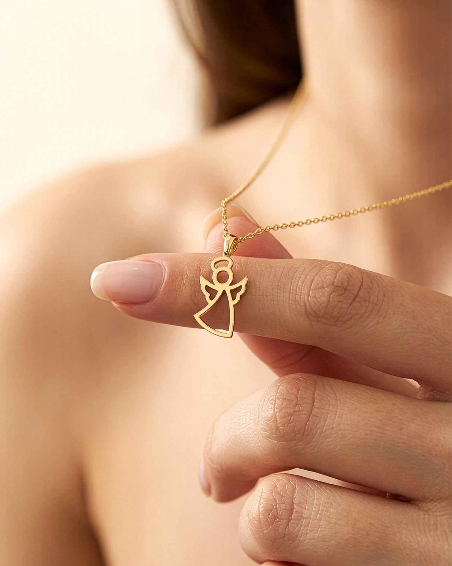 Sade Küçük Melek 14 Ayar Altın Kolye