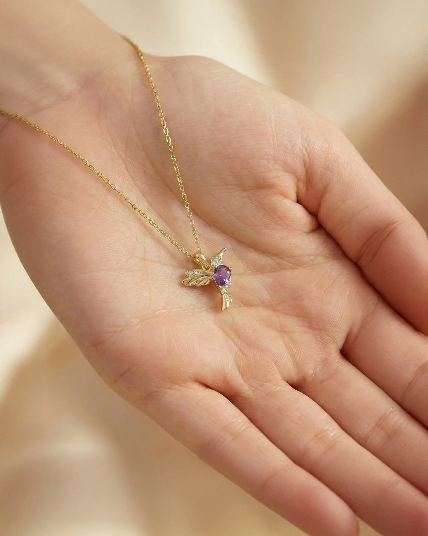 Ametist Damla Taşlı Arı Kuşu 14 Ayar Altın Kolye