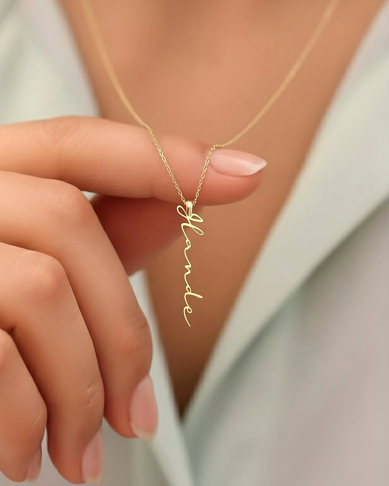 Dik İmza İsimli 14 Ayar Altın Kolye