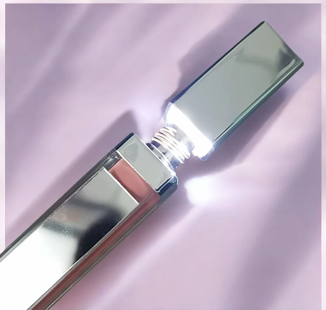 LED LIPGLOSS