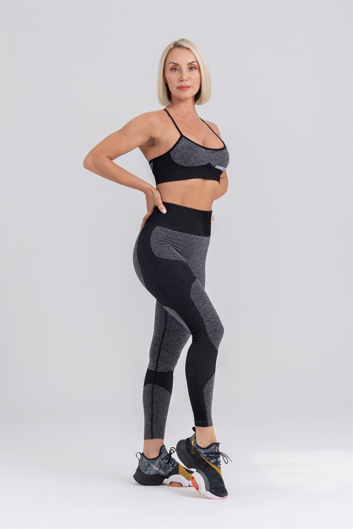 Gymwolves Dikişsiz Spor Tayt | Seamles Leggings | Siyah | Strong Serisi |