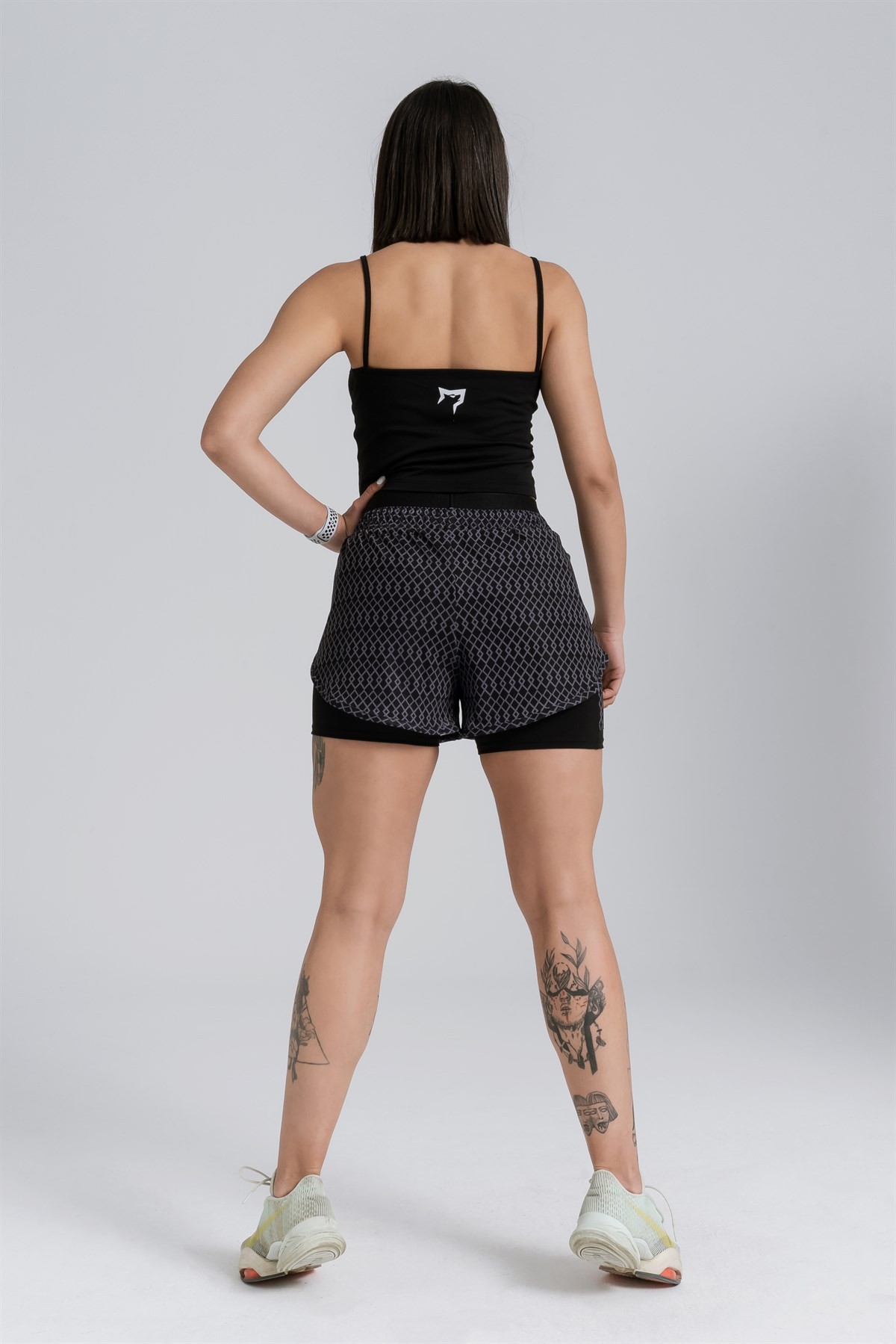Gymwolves Kadın Spor Şort | İki Konbinasyon Bir Arada | Taytlı Spor Şort | Siyah | Comfortable Serisi |