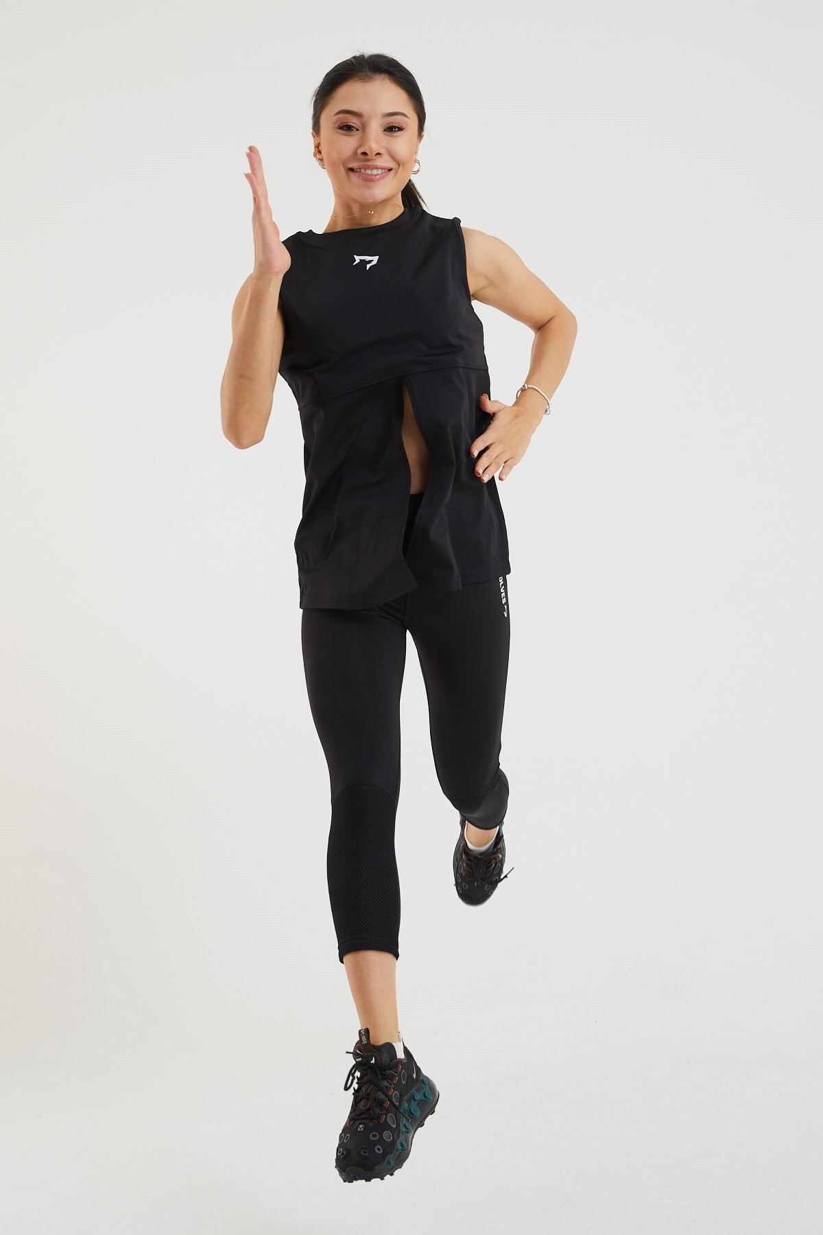 Gymwolves Kadın Spor T-Shirt / Siyah | Çift Taraf Giyilebilir Yırtmaçlı