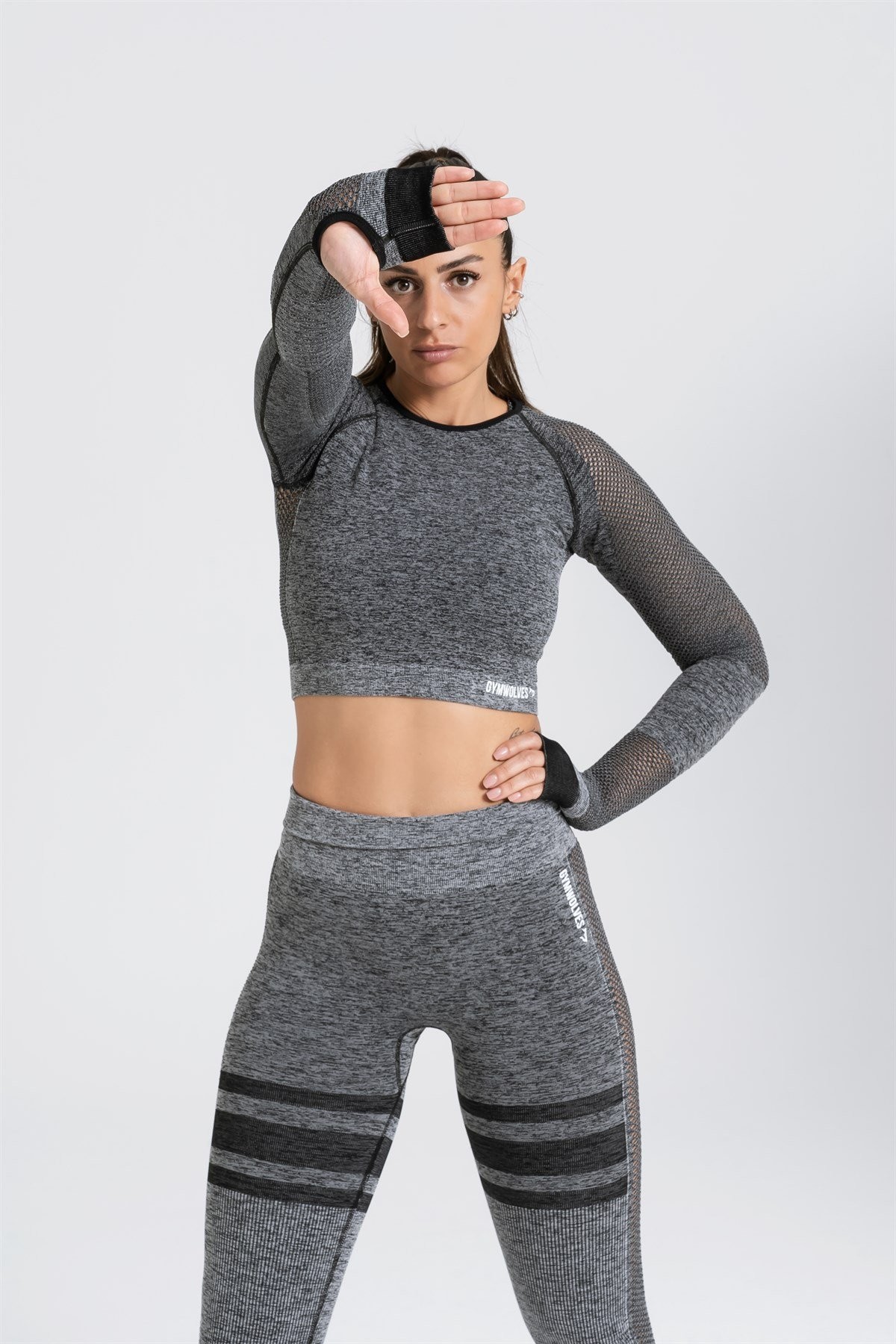 Gymwolves Kadın Uzun Kollu Dikişsiz Spor Tişört | Crop Tops | Siyah | Queen Serisi |