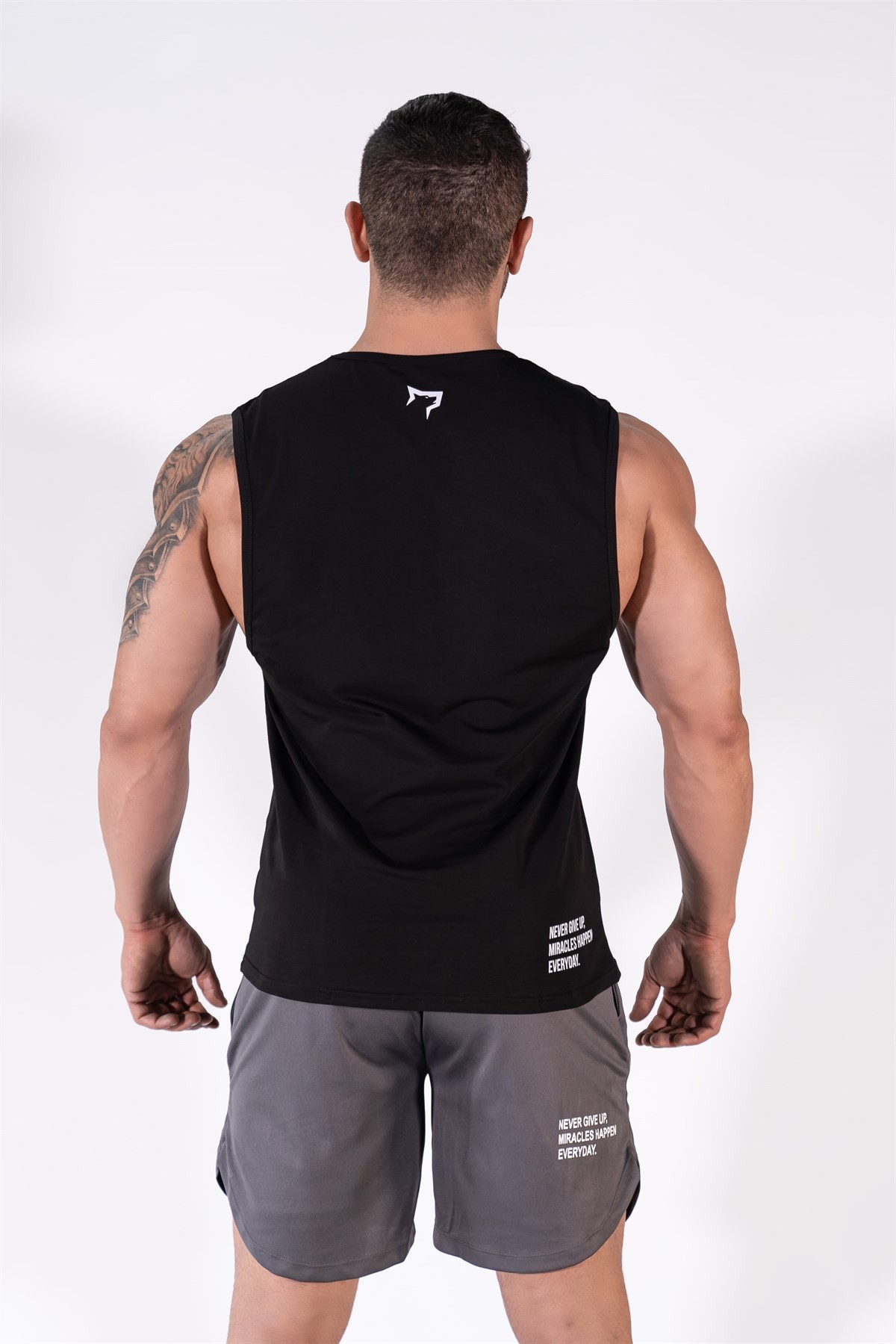 Gymwolves Erkek Kolsuz T-Shirt | Erkek Spor T-shirt | Siyah | Workout Tanktop | Never Give Up |