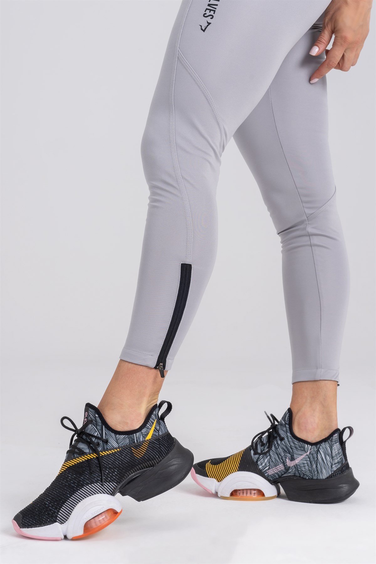 Gymwolves Spor Tayt | Push Up Woman Sports Leggings | Light Gri | Running Series |