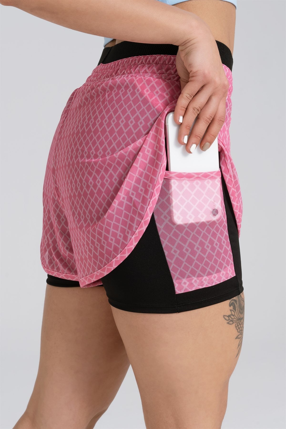 Gymwolves Kadın Spor Şort | İki Konbinasyon Bir Arada | Taytlı Spor Şort | Pembe | Comfortable Serisi |