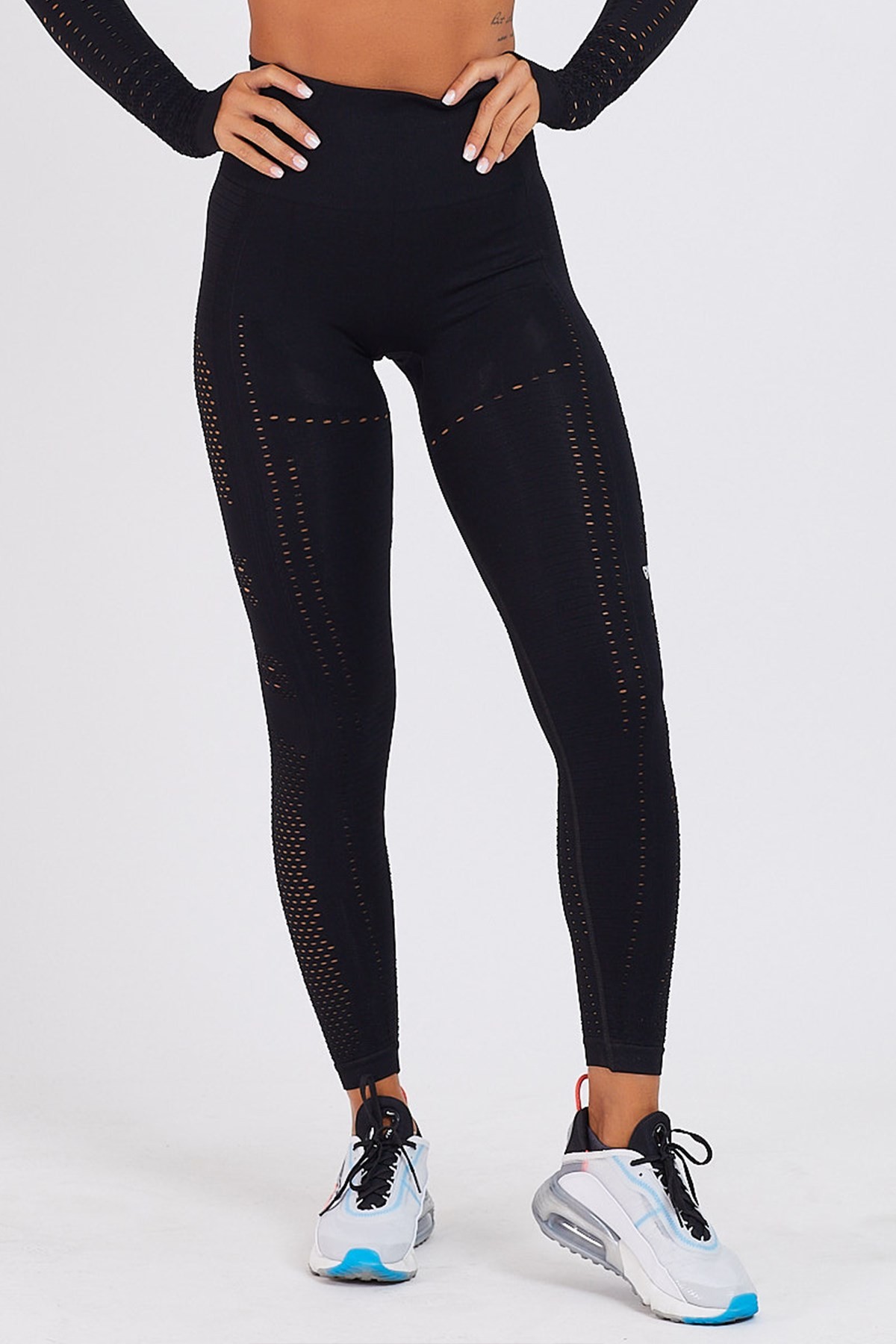 Gymwolves Dikişsiz Spor Tayt | Seamles Leggings | Siyah | Aktive Power Serisi |