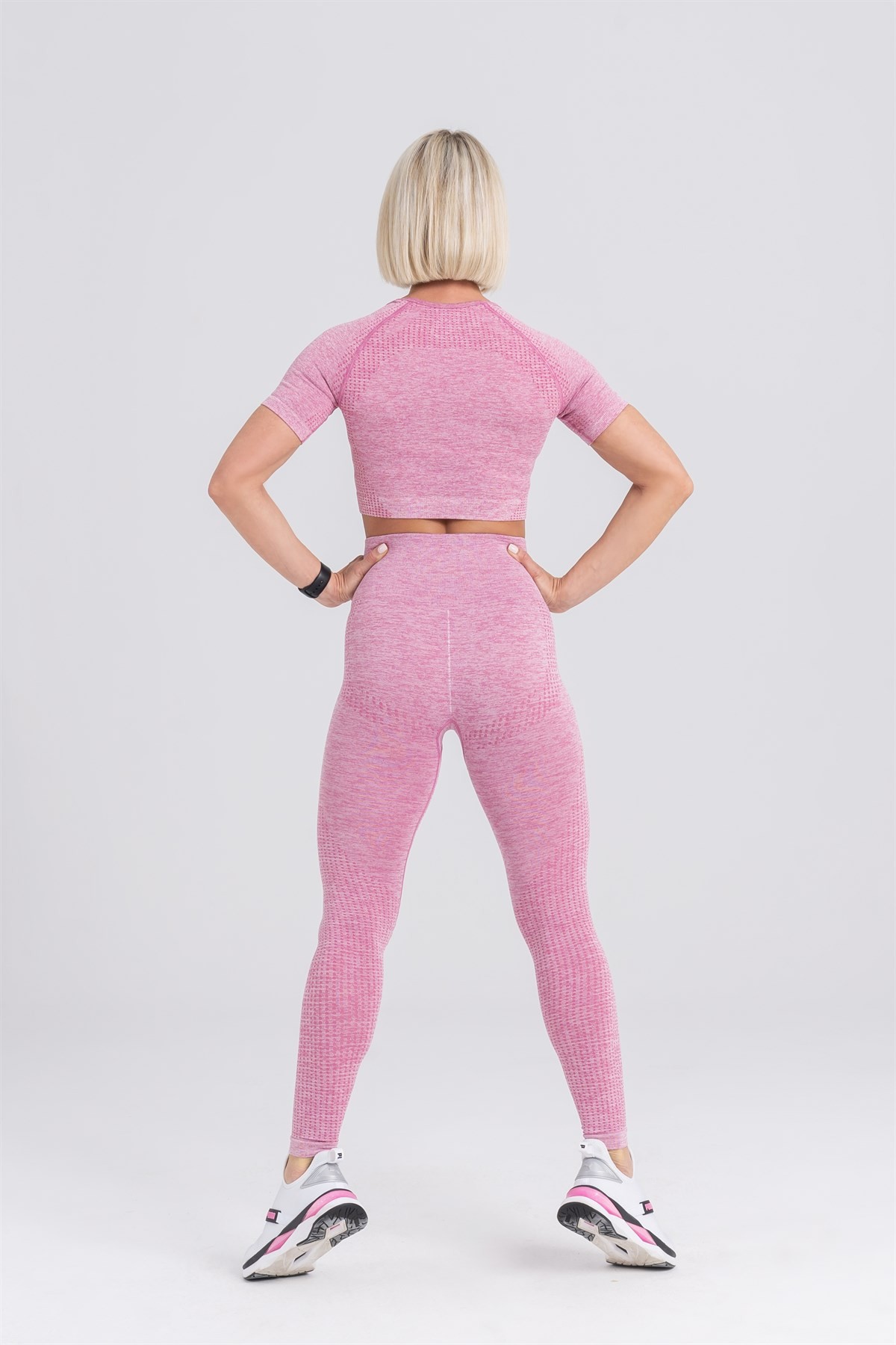 Gymwolves Kadın Kısa Kollu Dikişsiz Spor Tshirt | Crop Tops | Pembe | Activated Serisi |