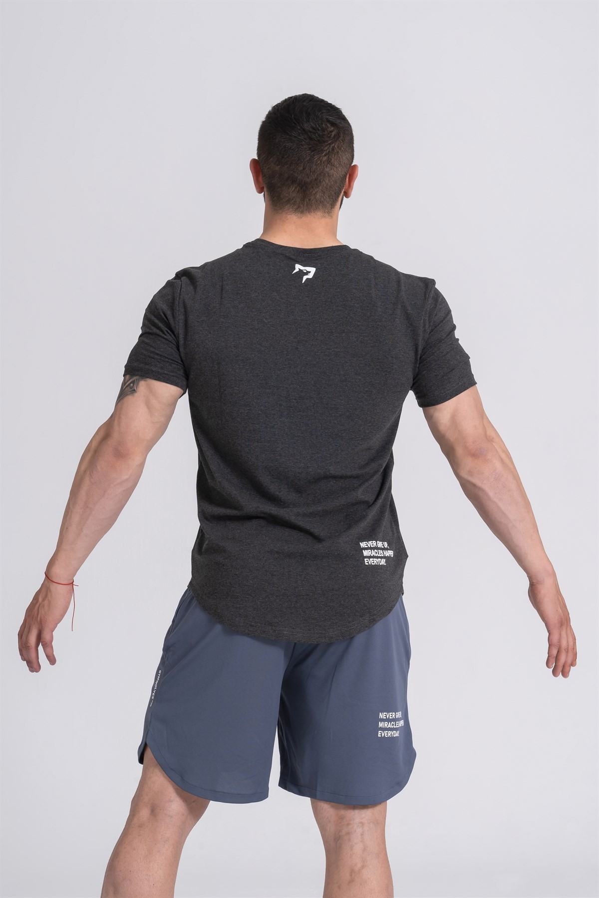 Gymwolves Erkek Spor T-Shirt | T-shirt | Workout Tanktop | Siyah Melanj | Never Give Up |