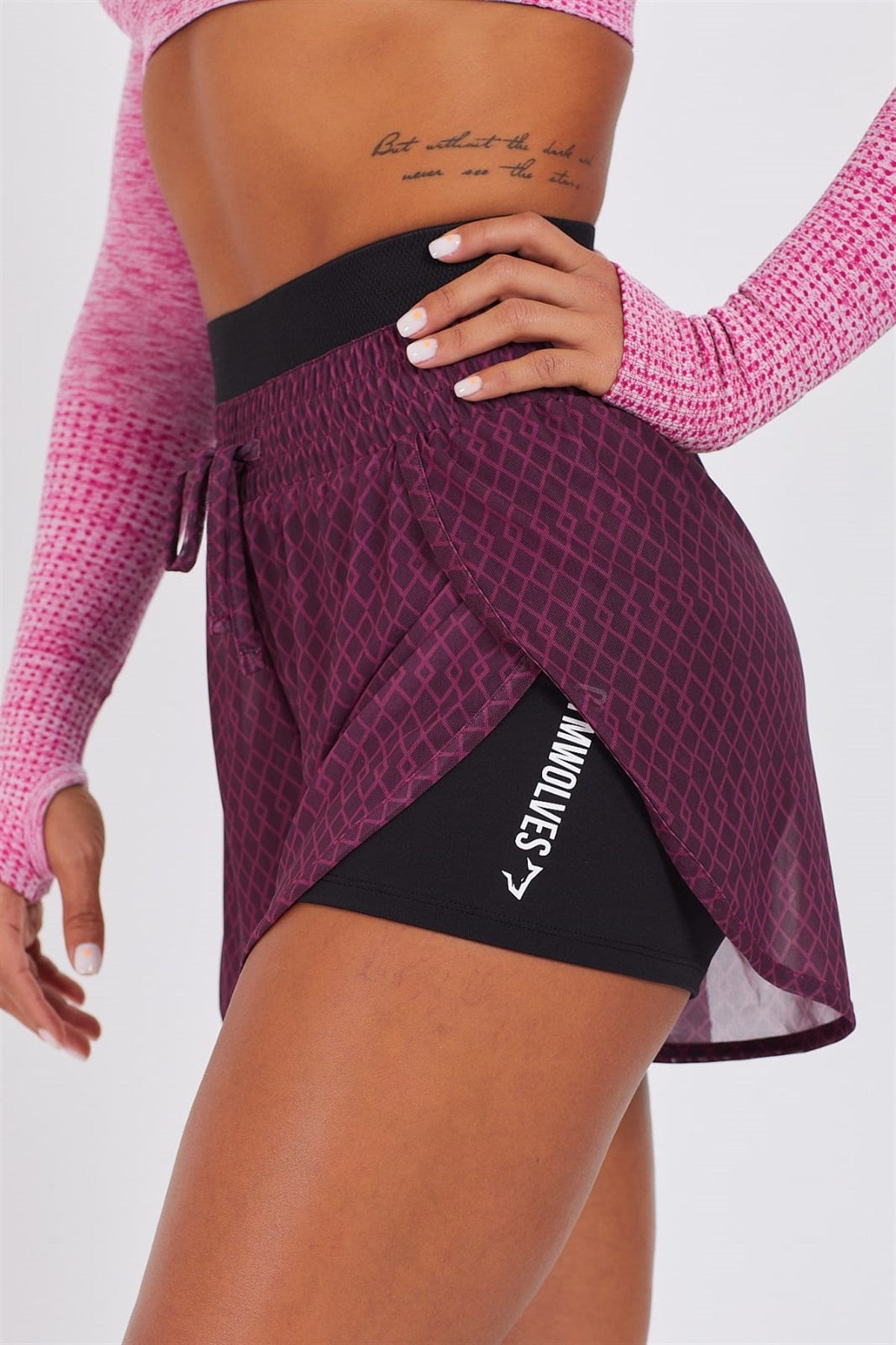 Gymwolves Kadın Spor Şort | İki Konbinasyon Bir Arada | Taytlı Spor Şort | Bordo | Comfortable Serisi |