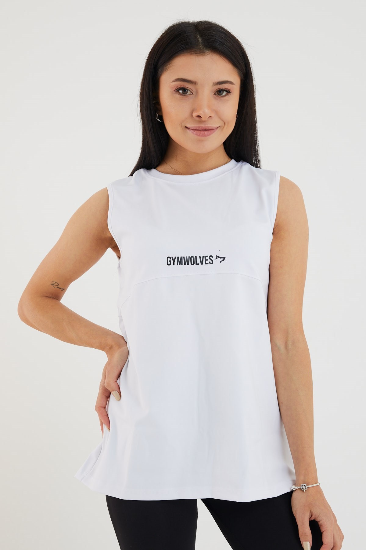Gymwolves Kadın Spor T-Shirt / Beyaz | Çift Taraf Giyilebilir Yırtmaçlı