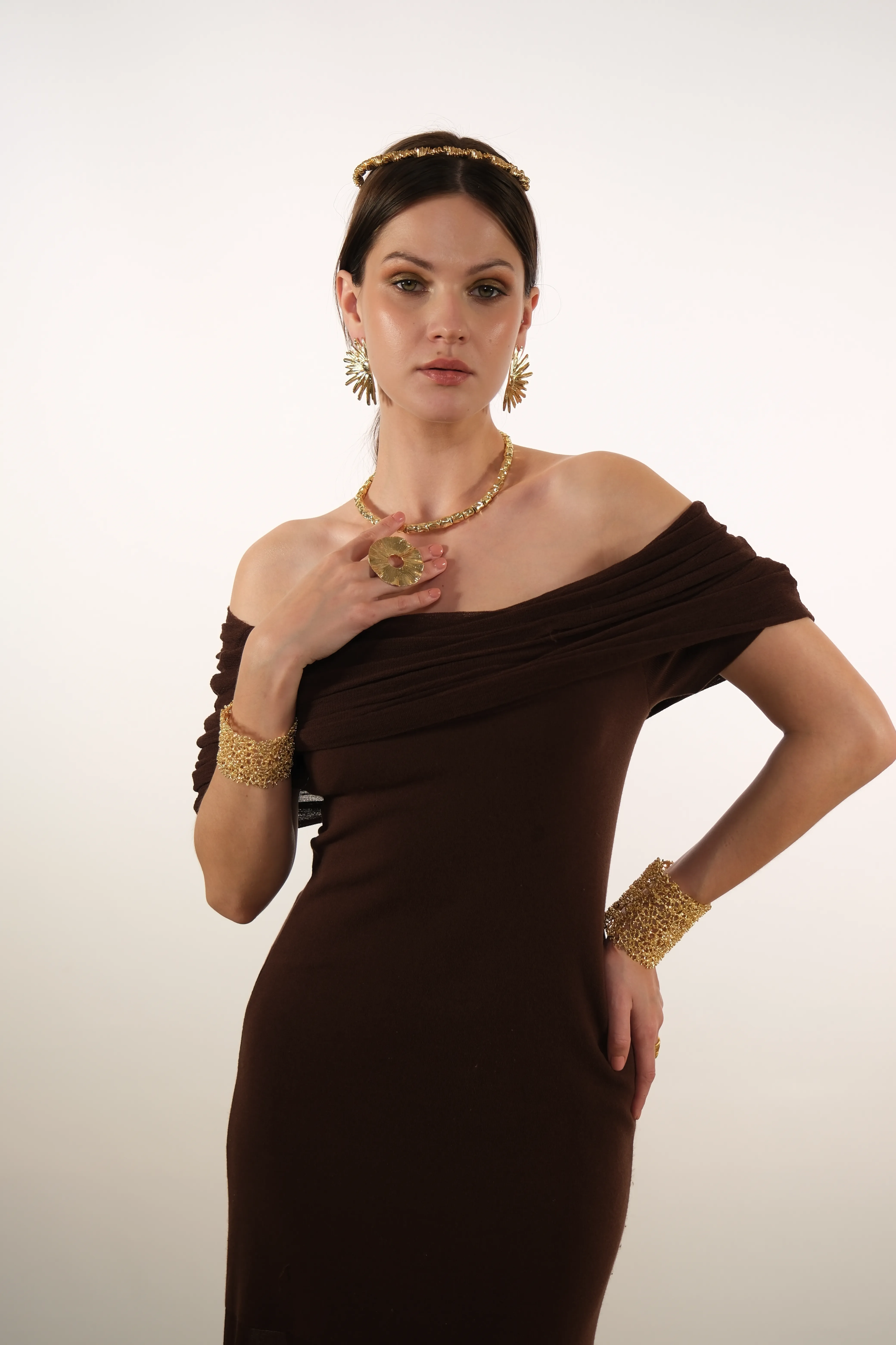 Altın kaplama maksimalist yüzük