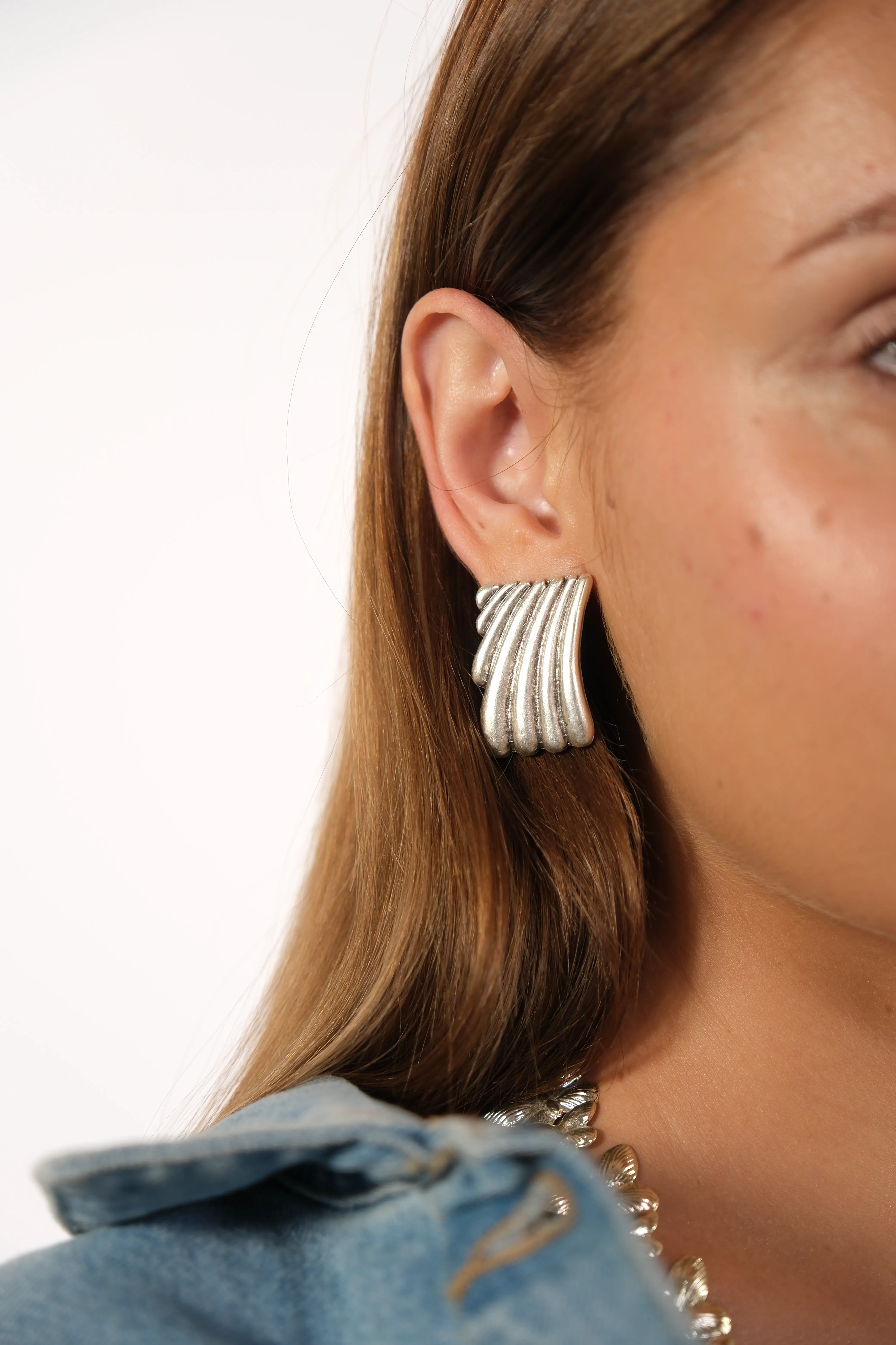 Gümüş kaplama modern tasarım küpe