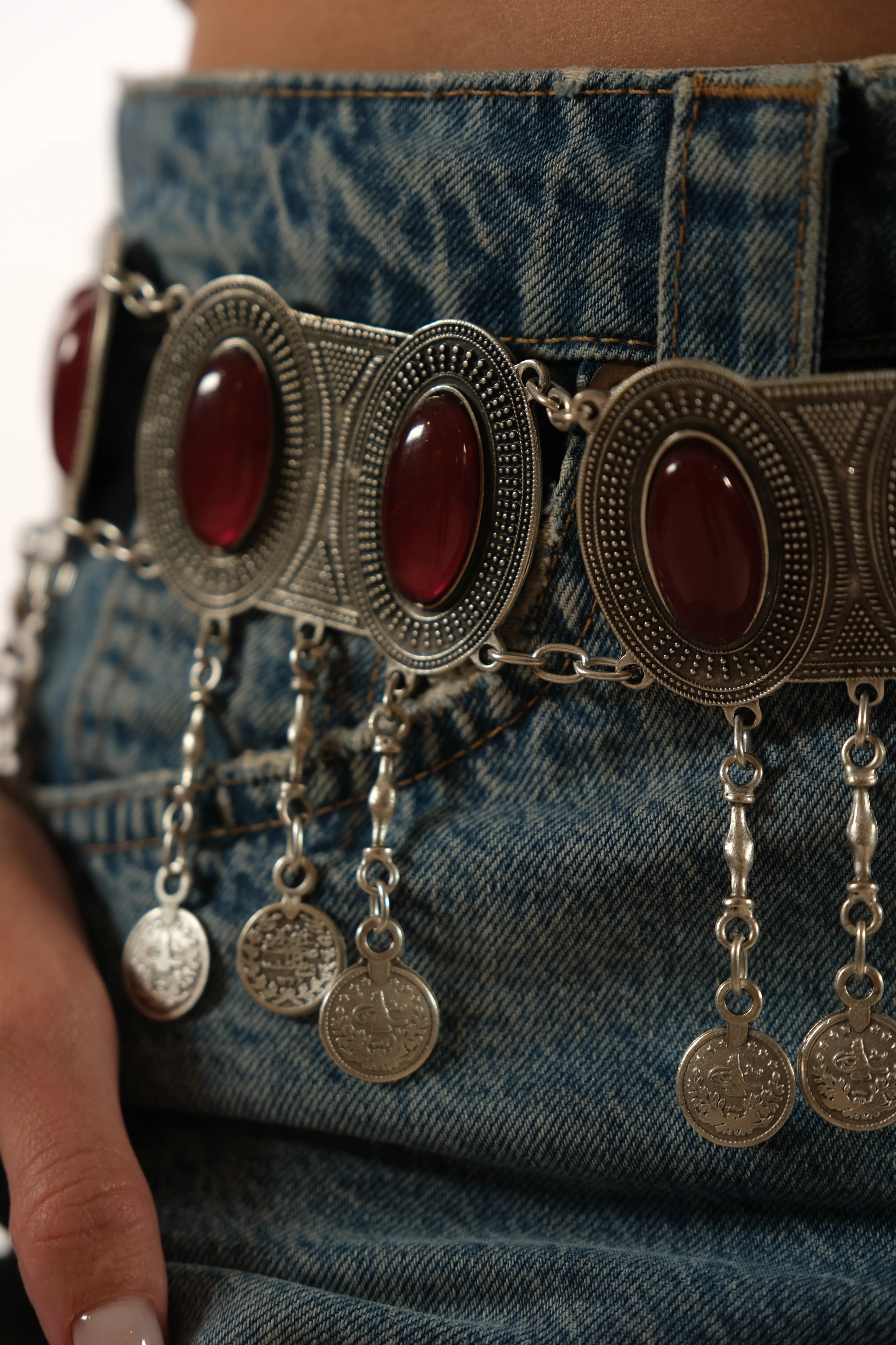 Gümüş kaplama cam boncuk kemer